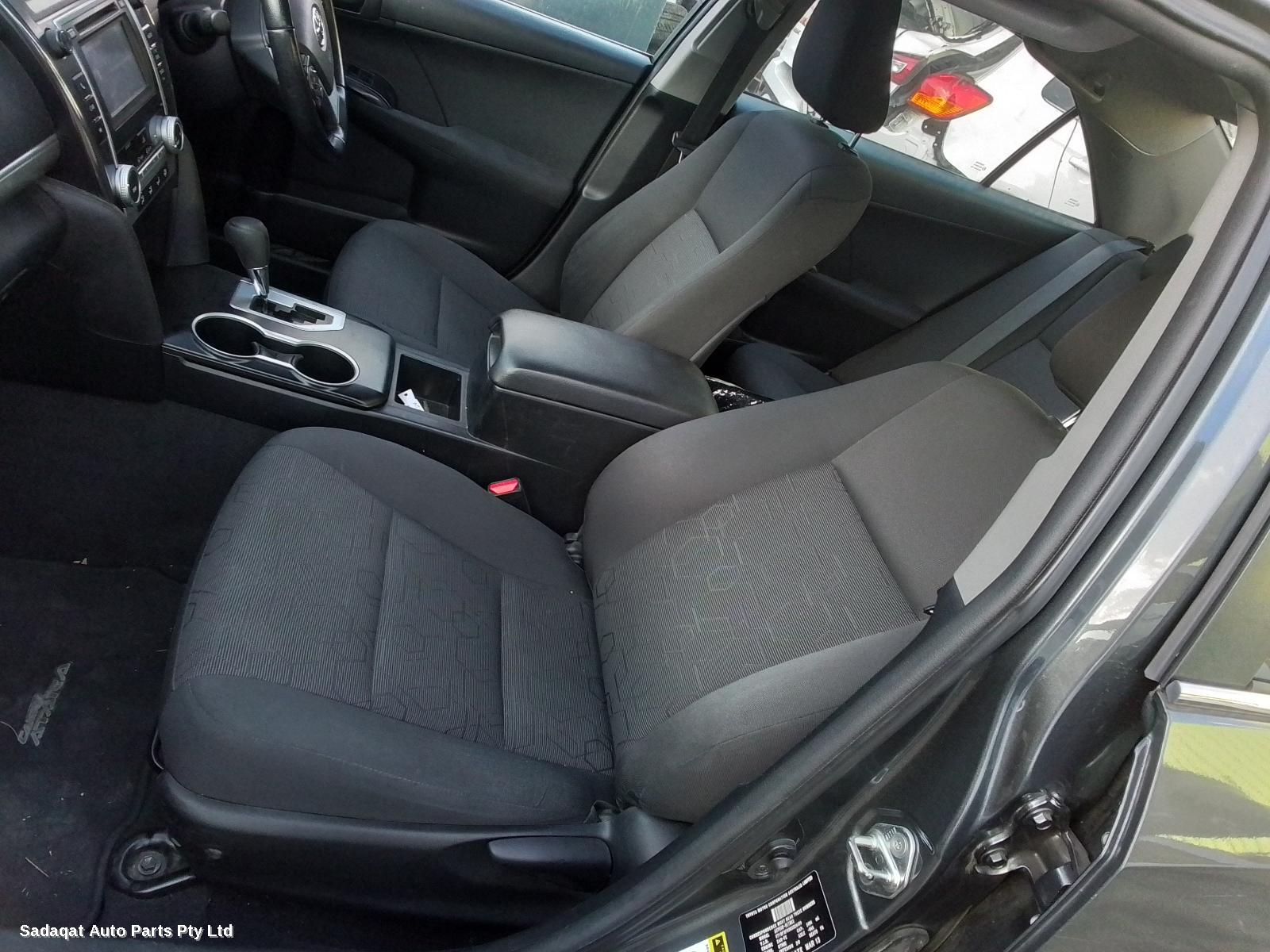 Toyota Camry Right Door Mirror