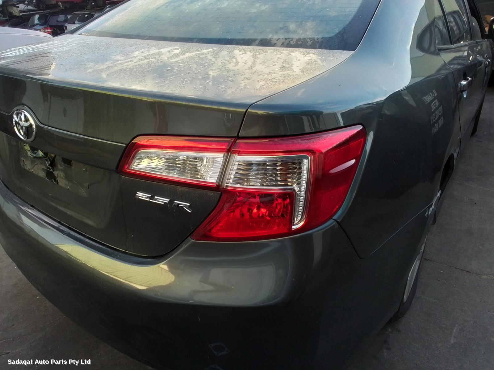 Toyota Camry Right Door Mirror