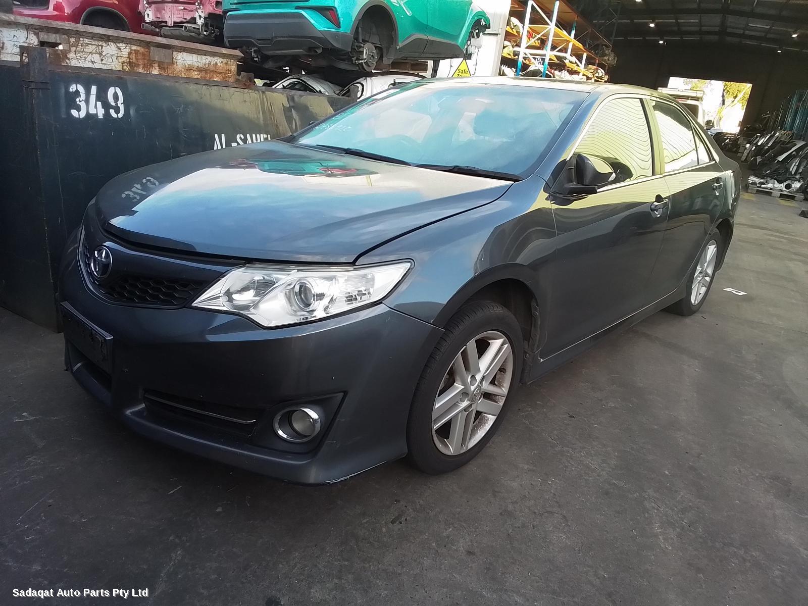 Toyota Camry Right Door Mirror