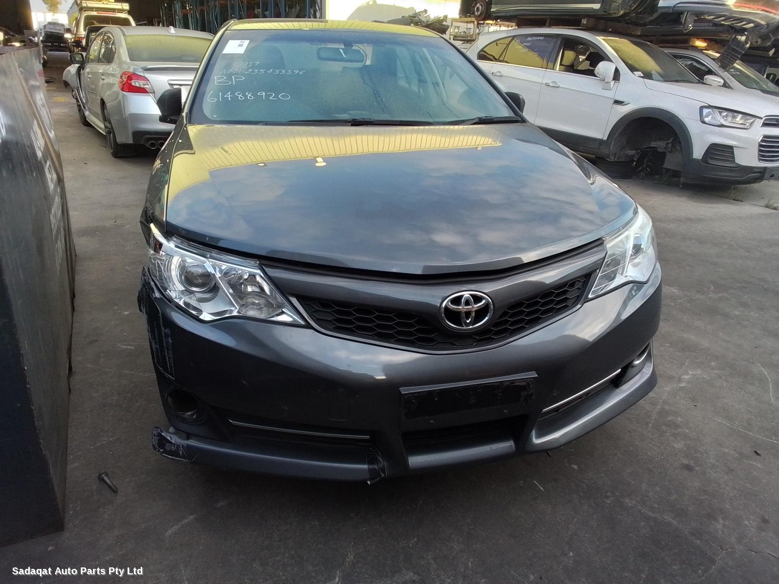 Toyota Camry Right Door Mirror