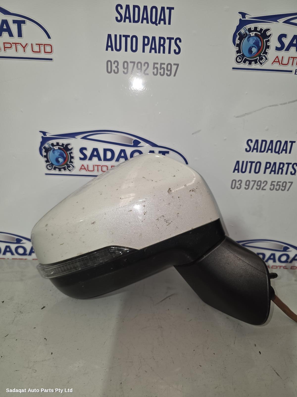 Subaru Outback Right Door Mirror