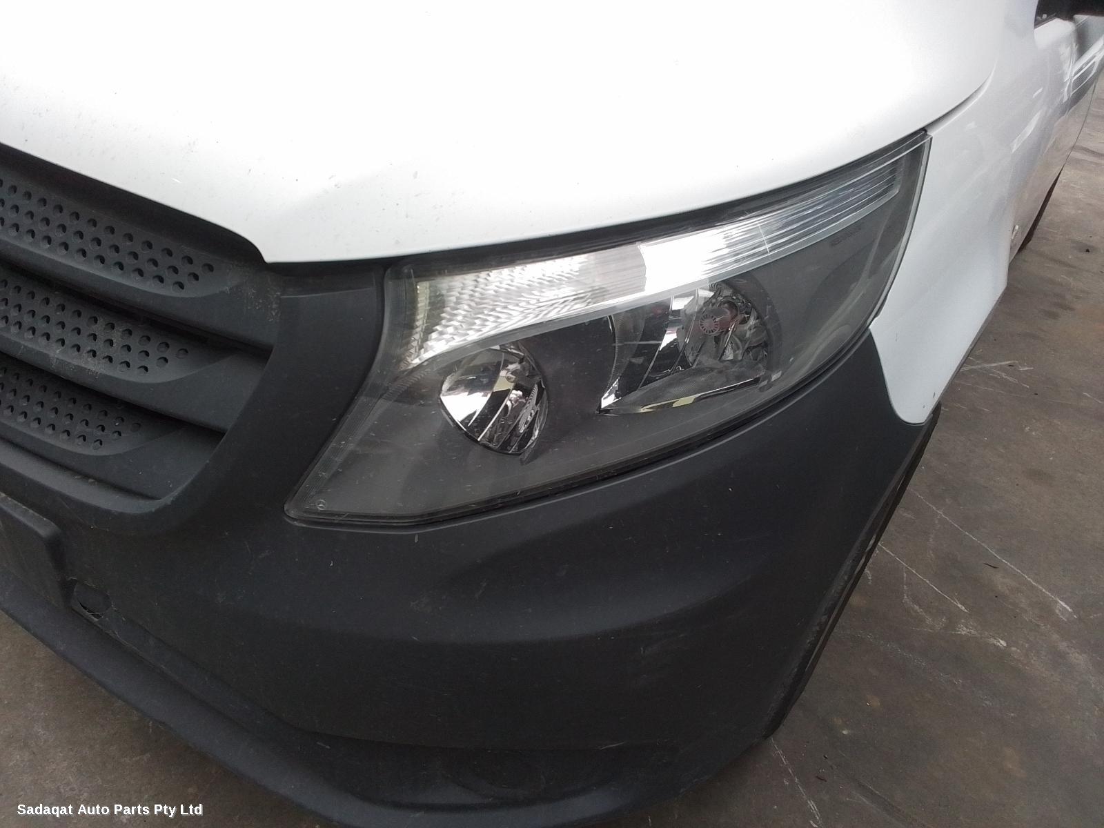 Mercedes Vito Right Headlamp