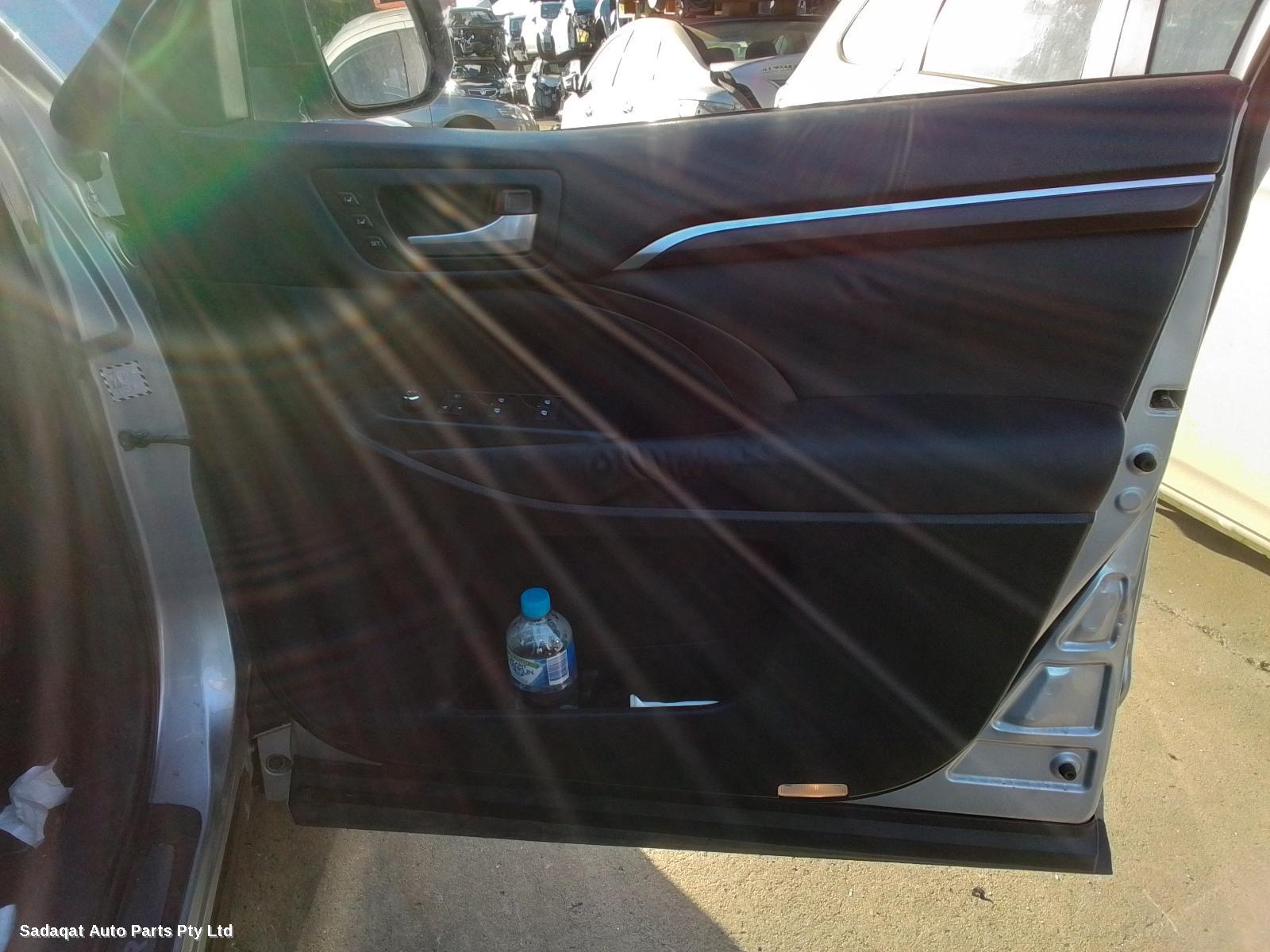 Toyota Kluger Left Door Mirror