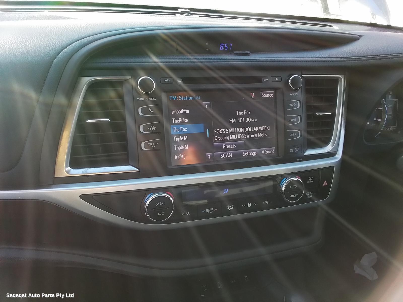 Toyota Kluger Left Door Mirror