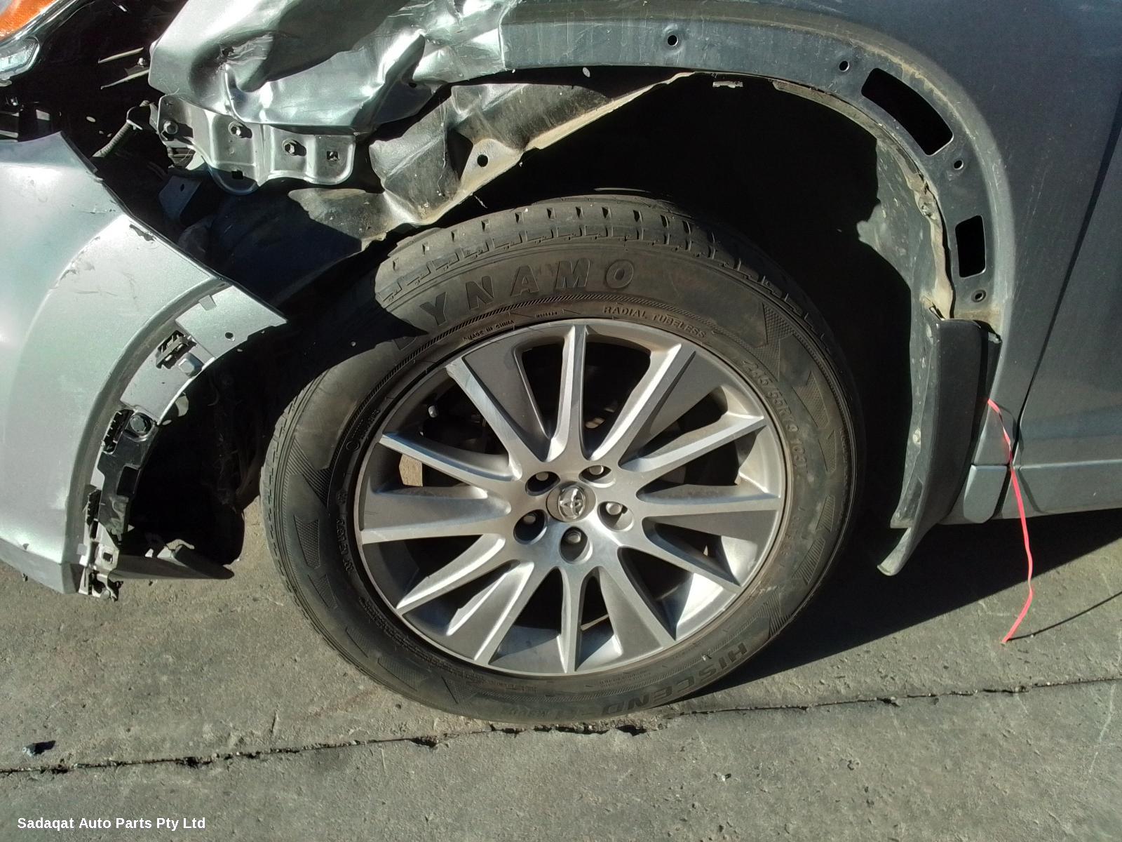 Toyota Kluger Left Door Mirror