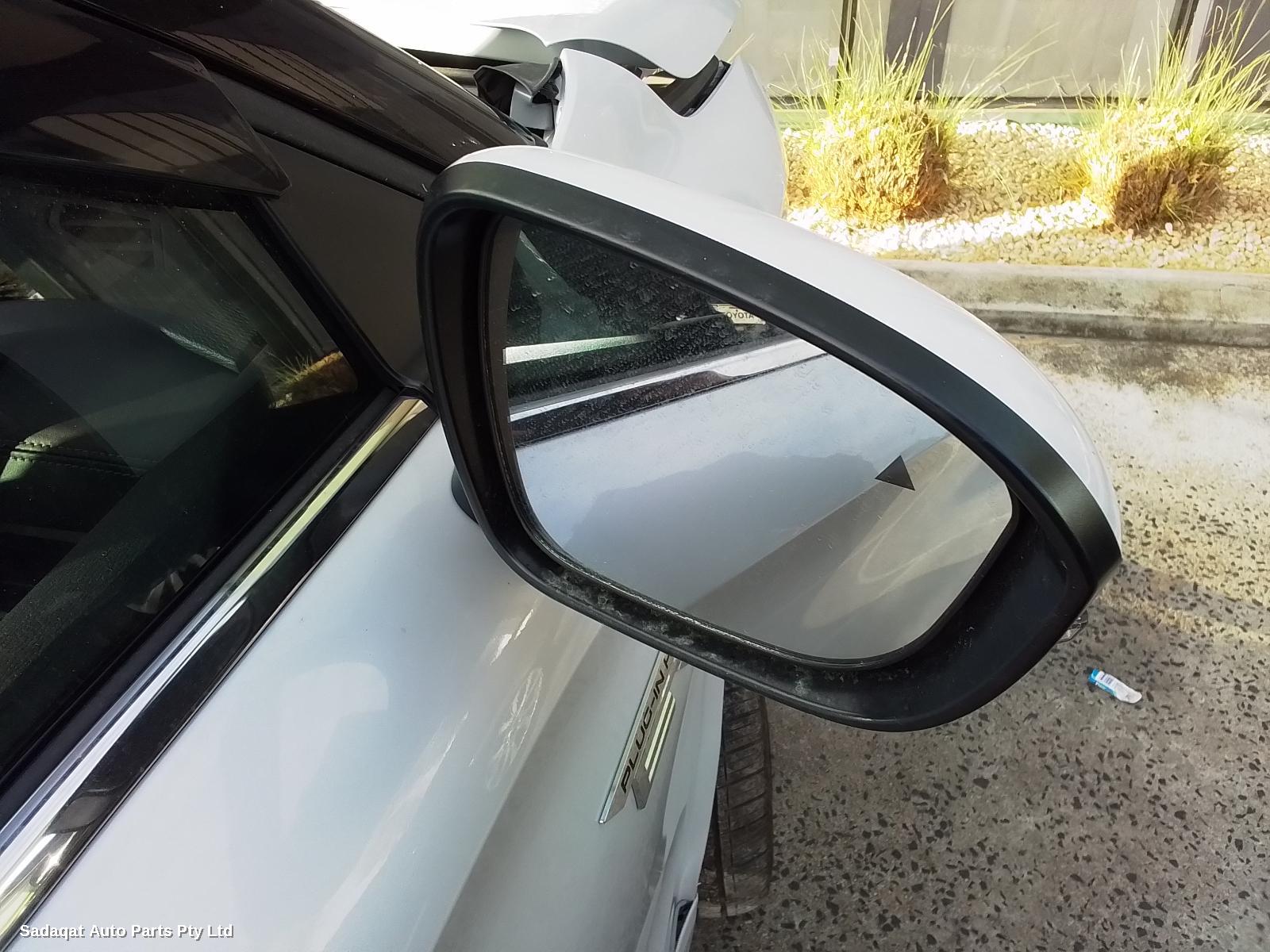 Mitsubishi Outlander Hatch Strut