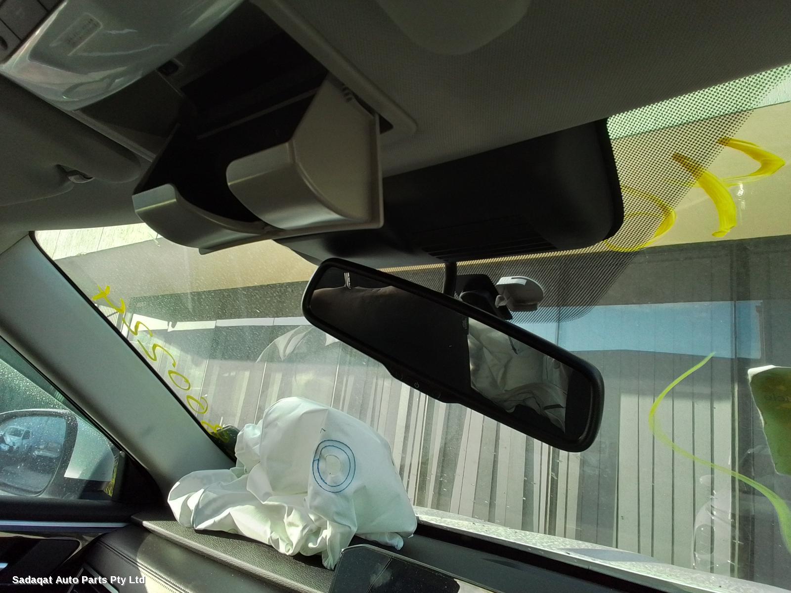 Mitsubishi Outlander Hatch Strut