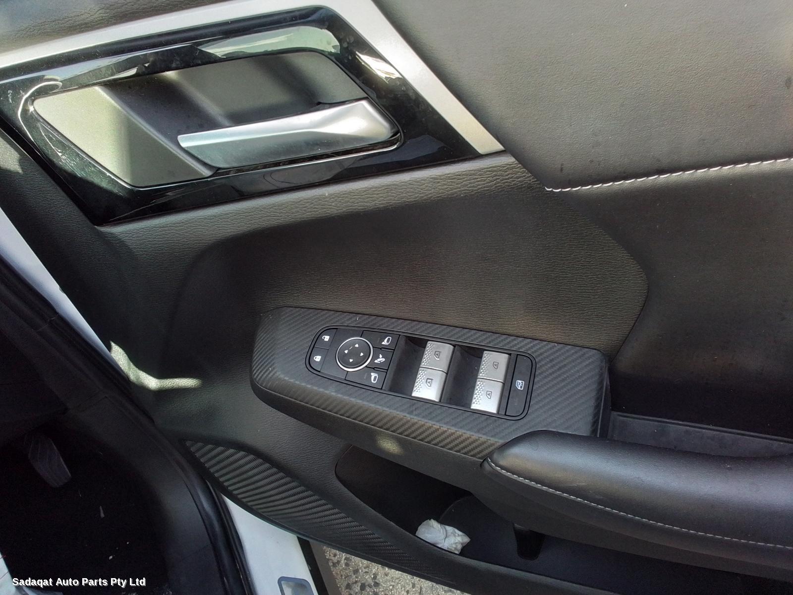 Mitsubishi Outlander Hatch Strut