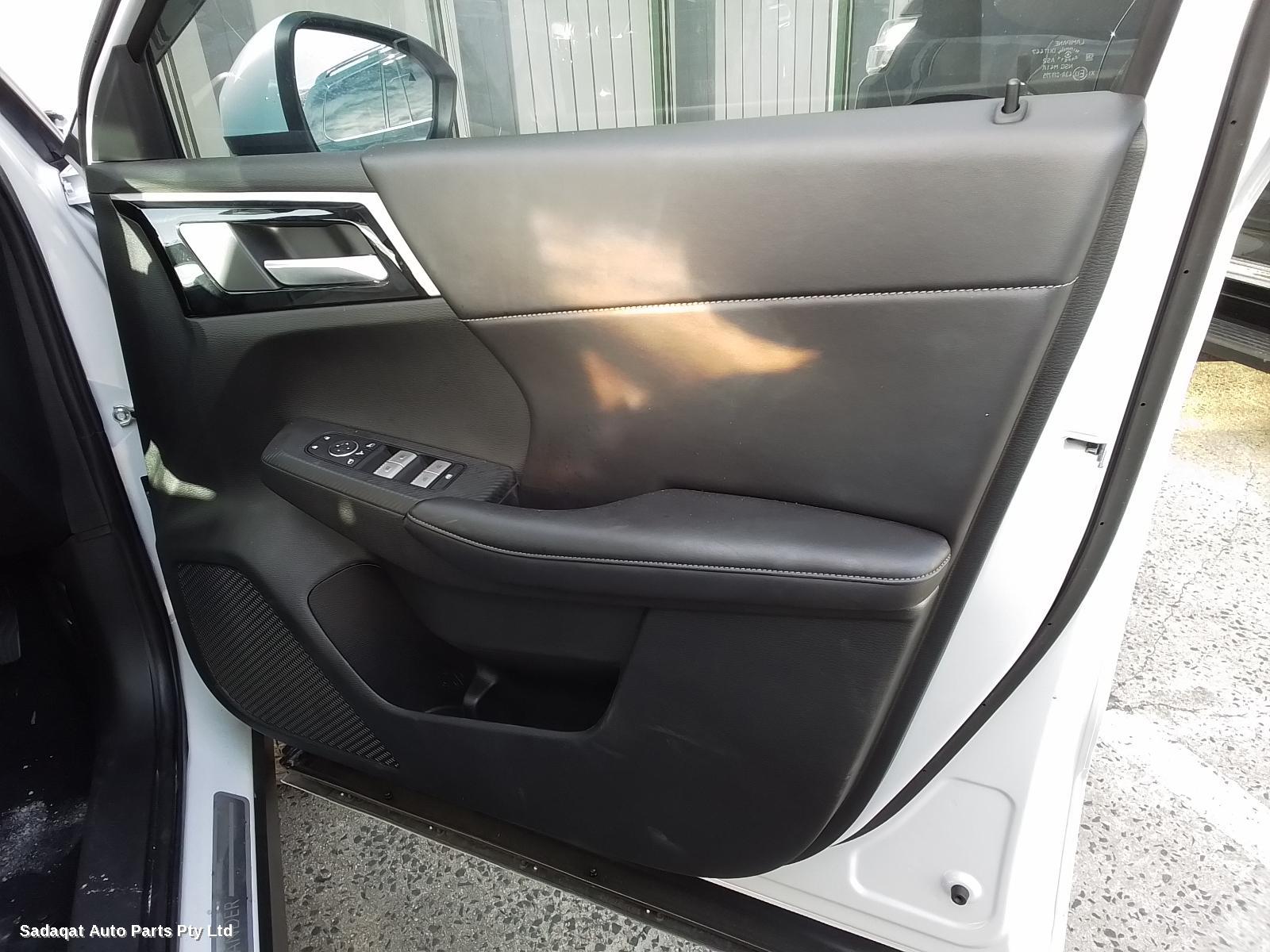 Mitsubishi Outlander Hatch Strut