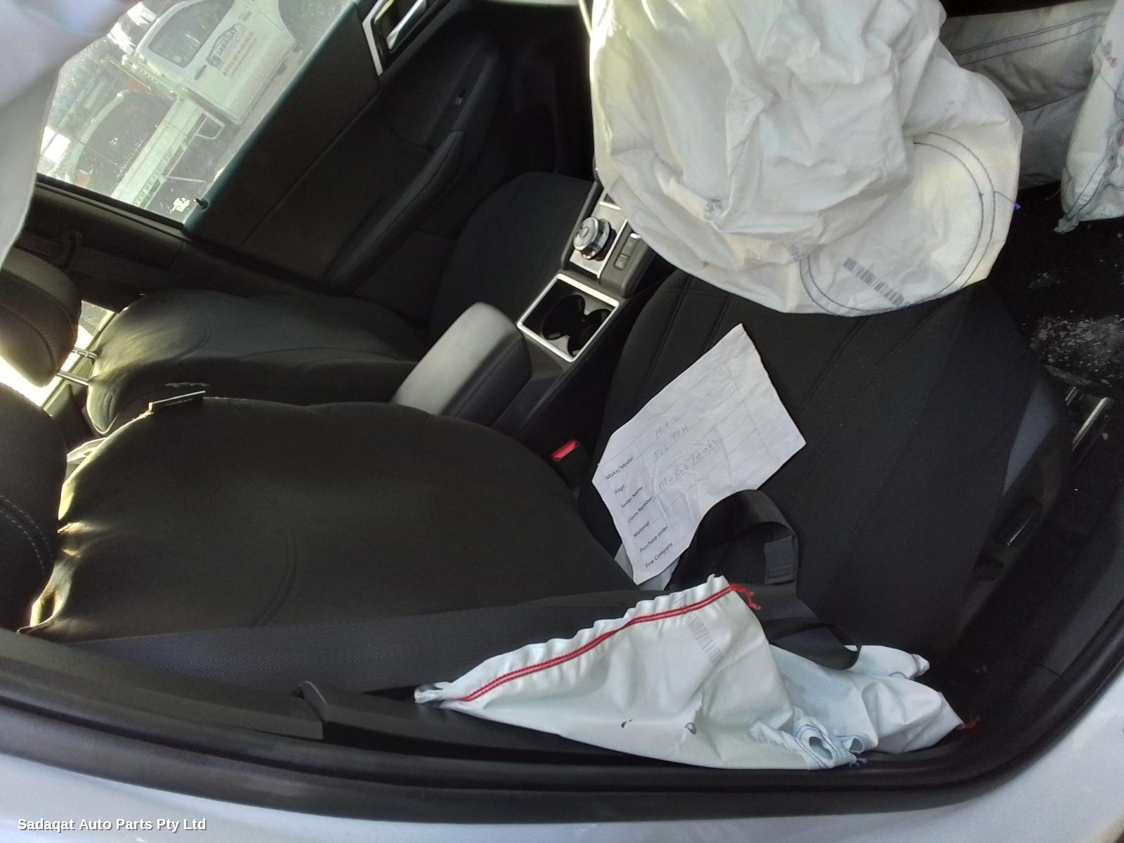 Mitsubishi Outlander Hatch Strut