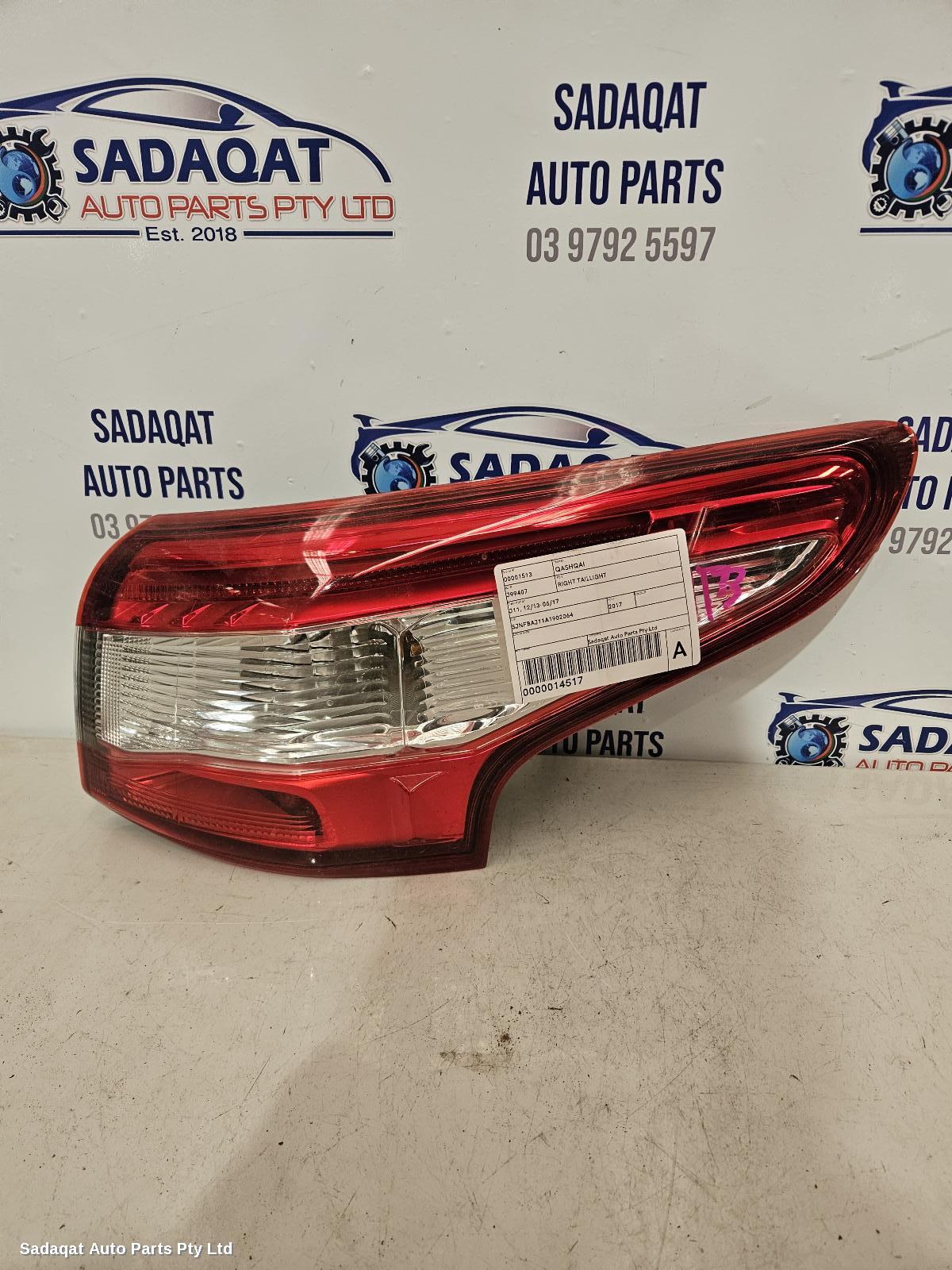 Nissan Qashqai Right Taillight