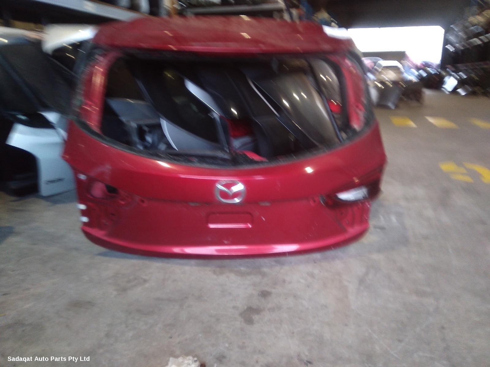 Mazda 3 Bootlid/tailgate