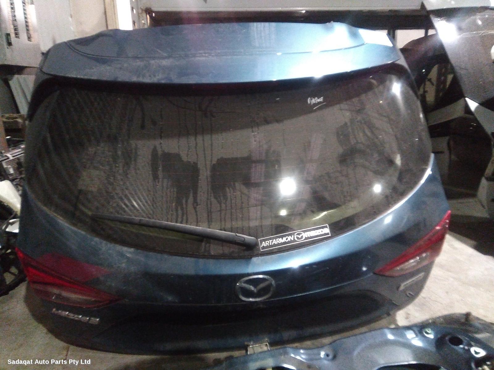 Mazda 3 Bootlid/tailgate