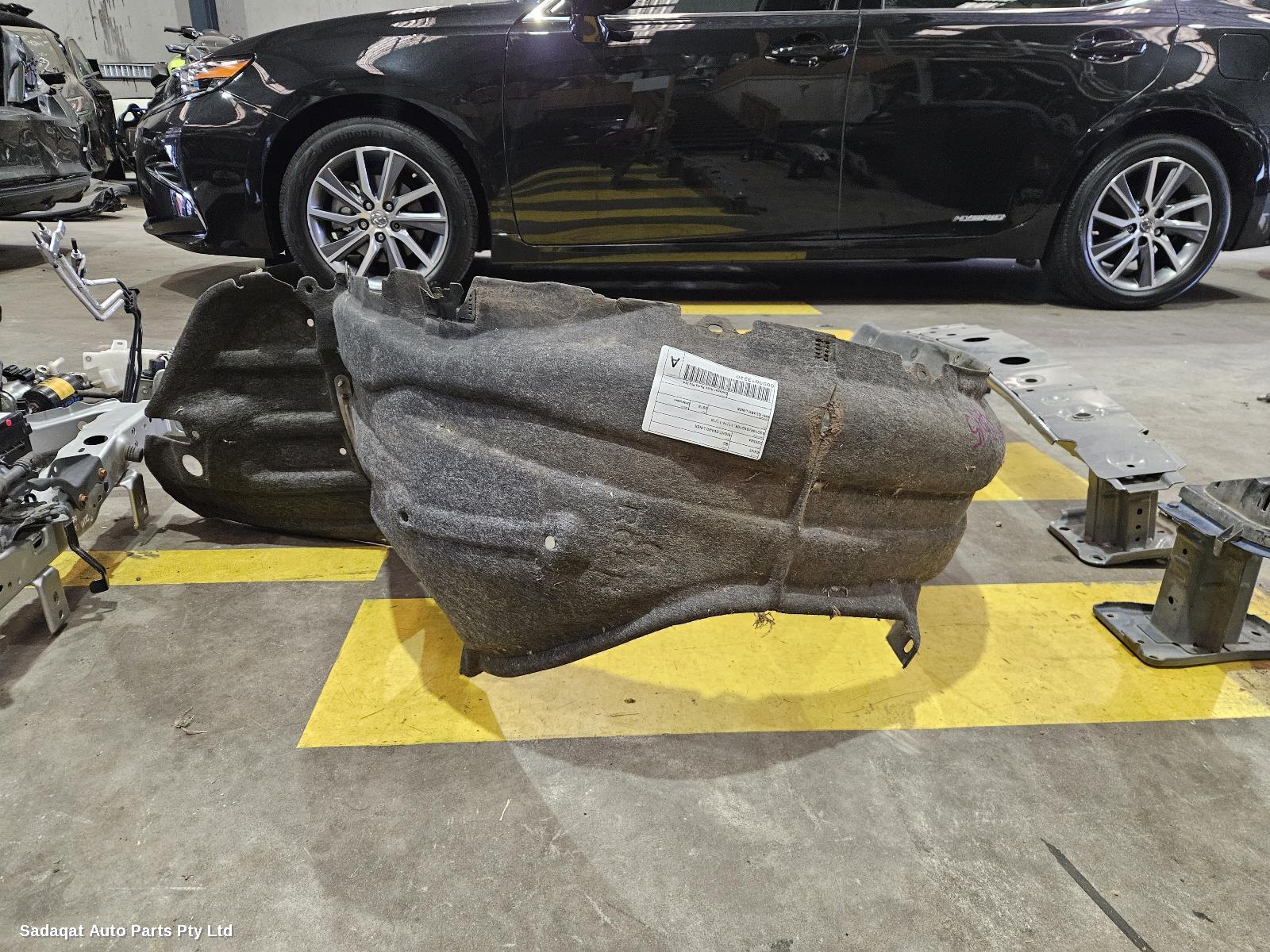 Lexus Rc Right Guard Liner