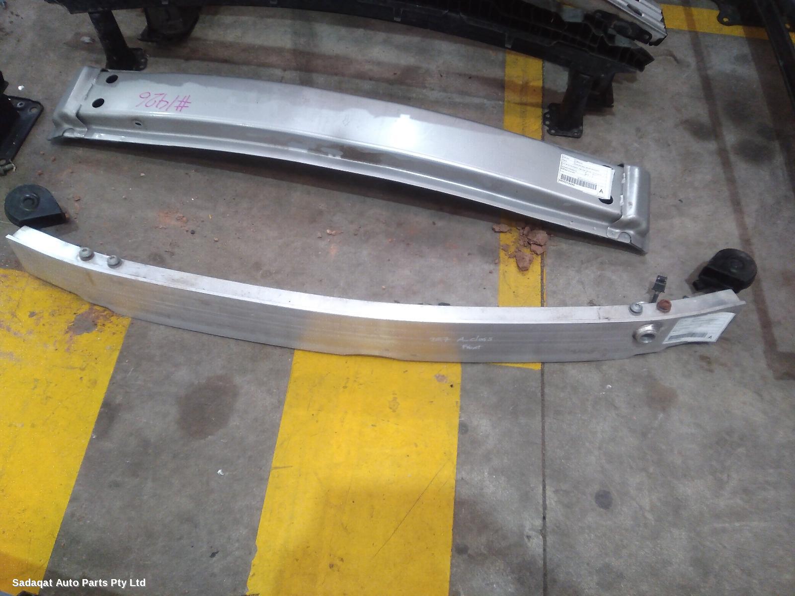 Mercedes A Class F/bar Reinforc/brack