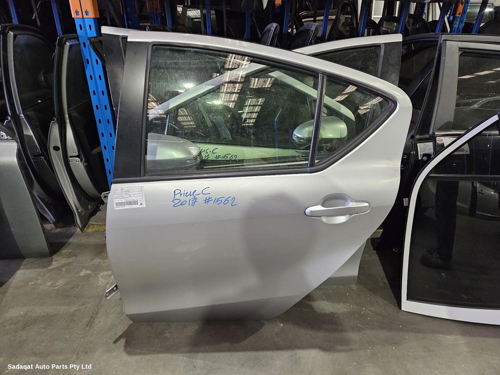 Toyota Prius Left Rear Door/sliding