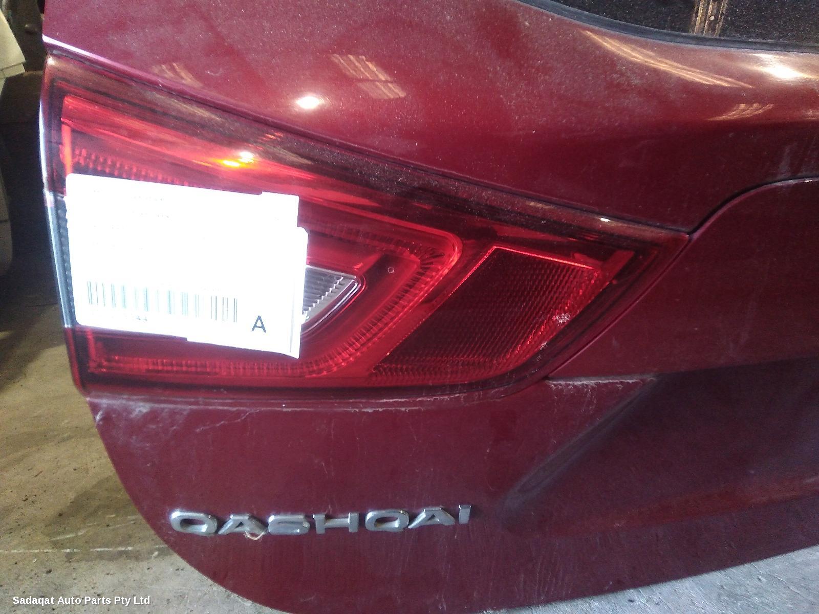 Nissan Qashqai Rear Garnish