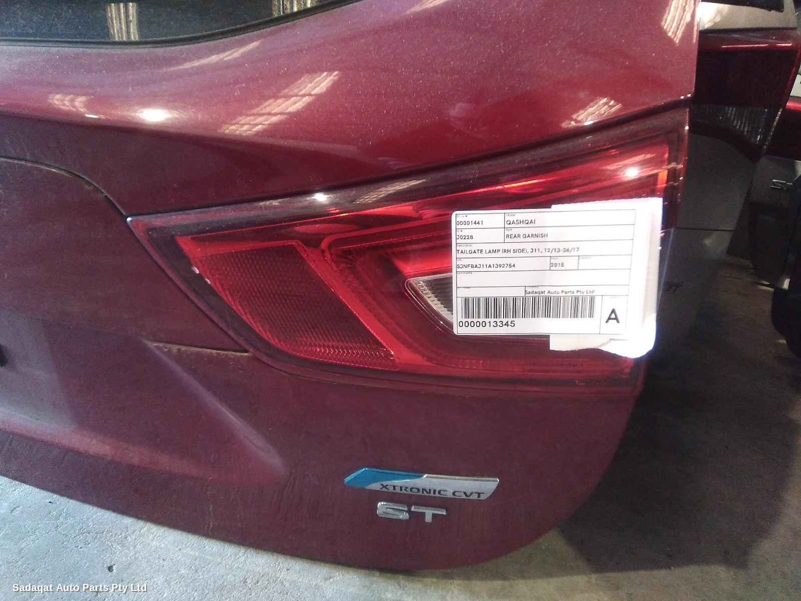 Nissan Qashqai Rear Garnish