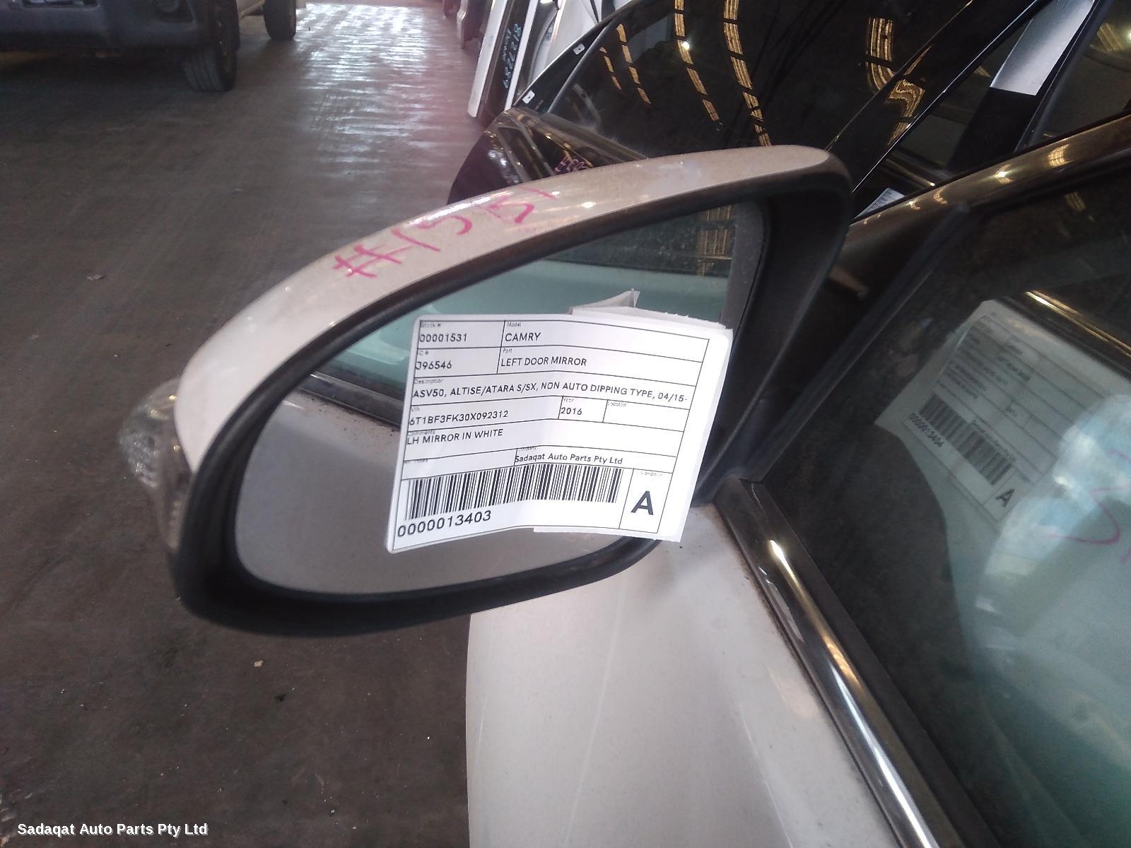 Toyota Camry Left Door Mirror