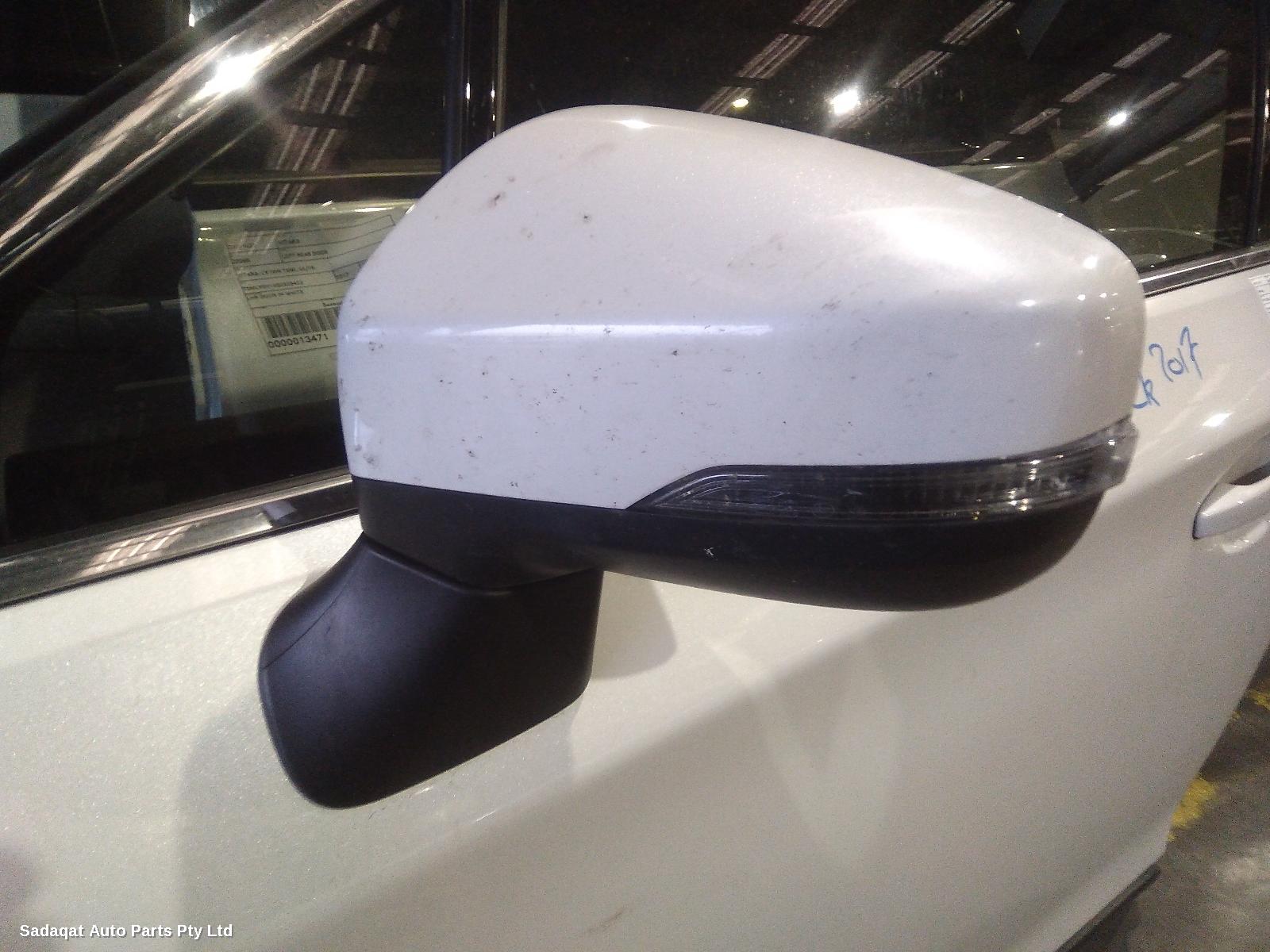 Subaru Outback Left Door Mirror