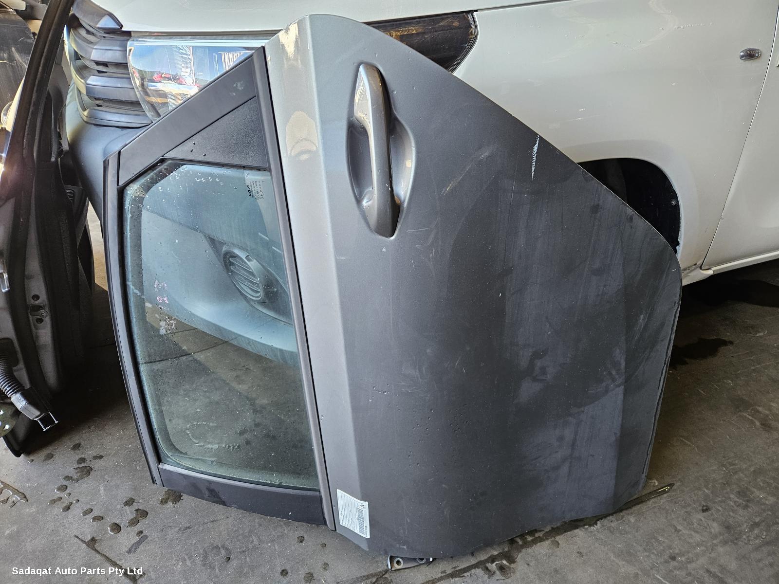 Kia Cerato Left Rear Door/sliding