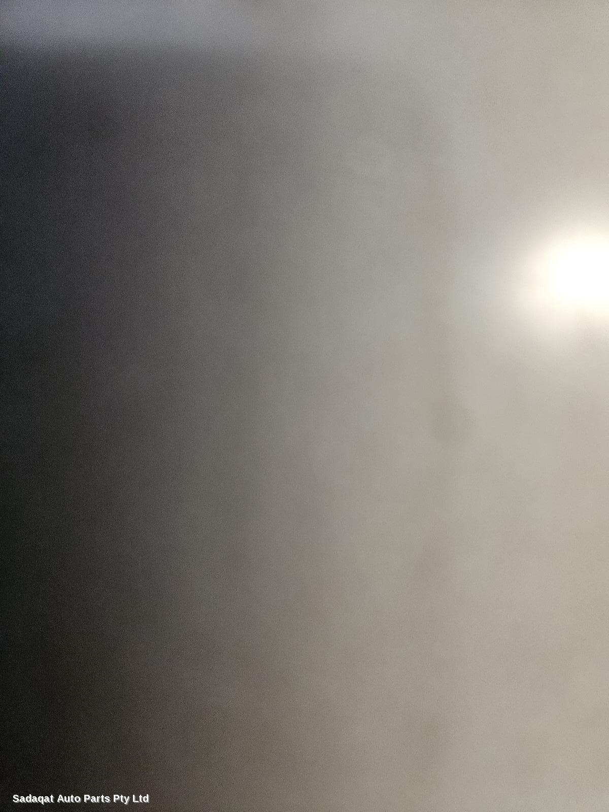 Toyota Corolla Right_rear_door_sliding