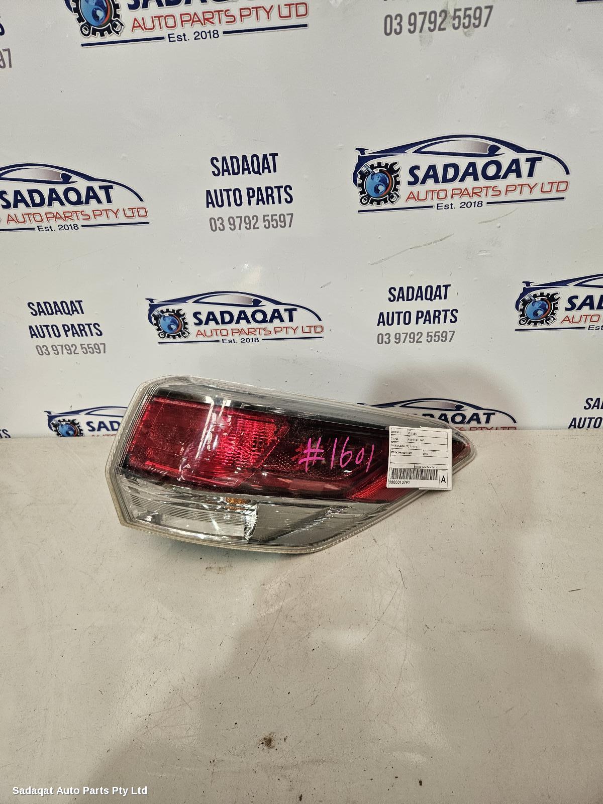 Toyota Kluger Right Taillight