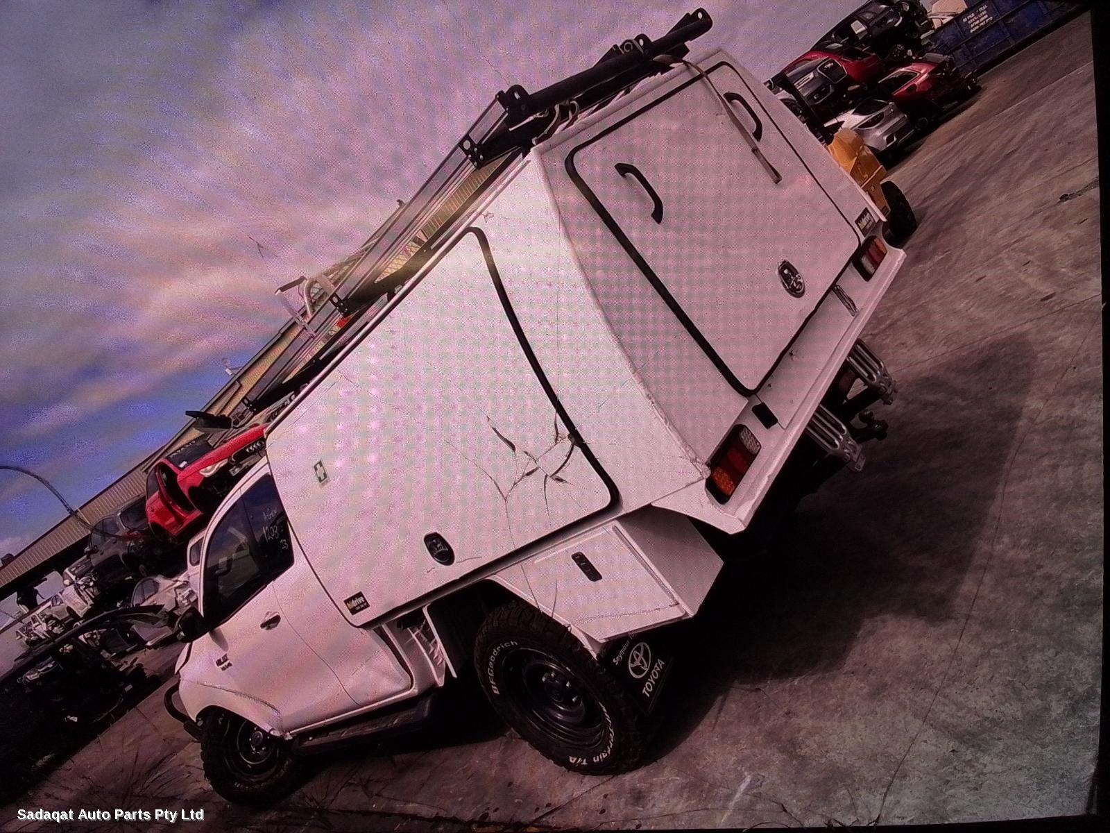 Toyota Hilux Tonneau/cover