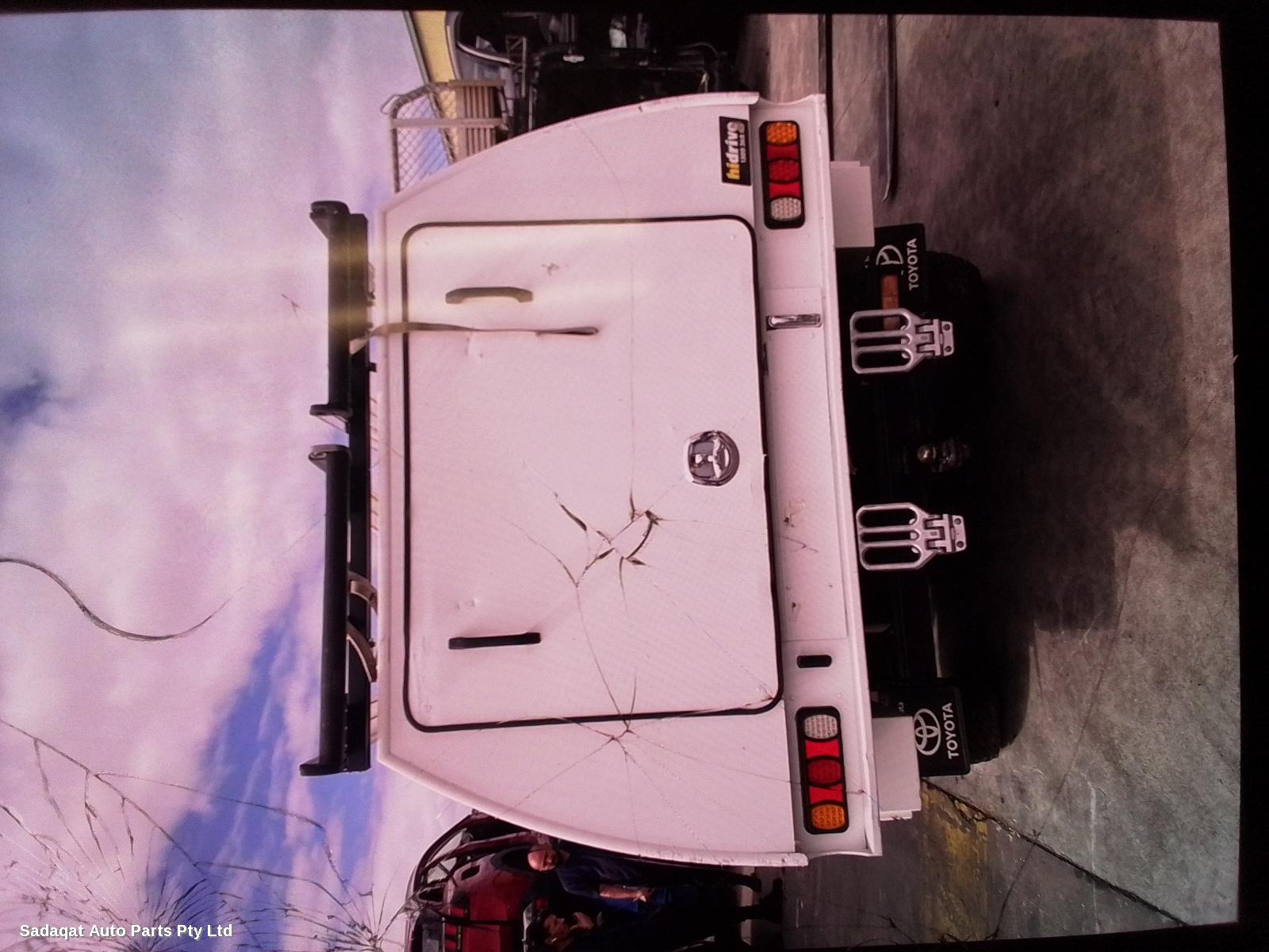 Toyota Hilux Tonneau/cover