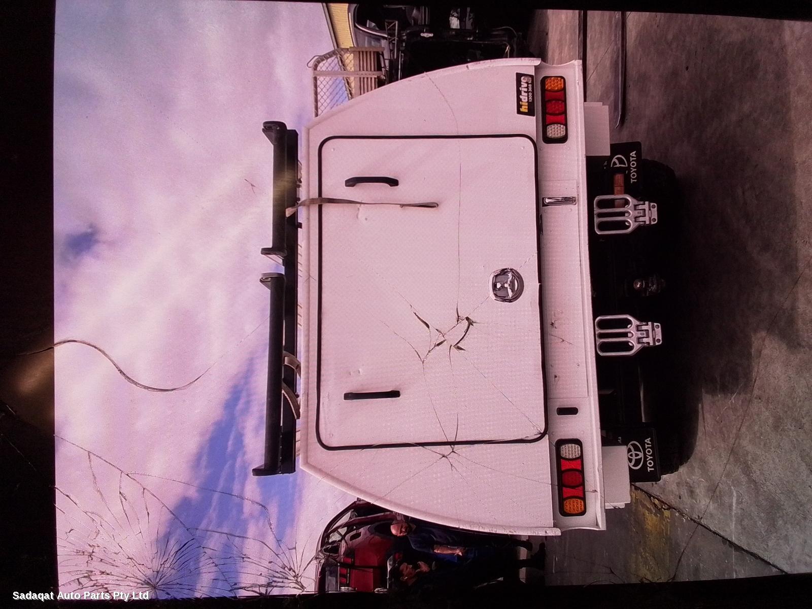 Toyota Hilux Tonneau/cover