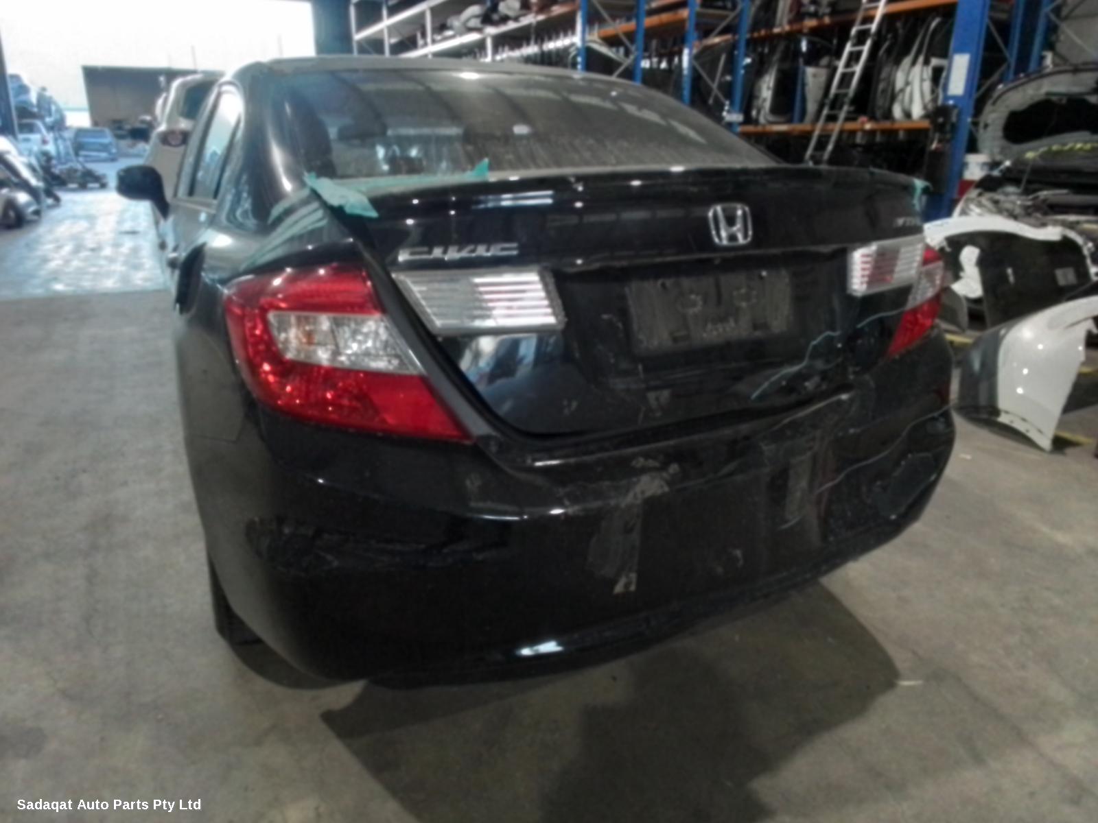 Honda Civic Rear Garnish