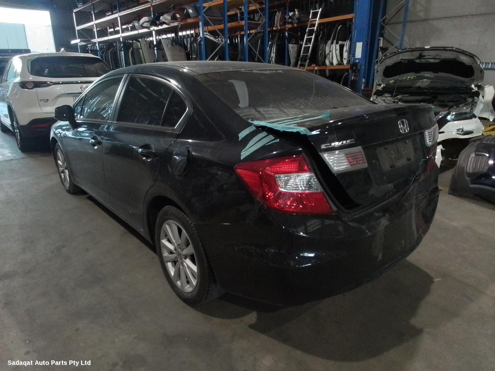 Honda Civic Rear Garnish