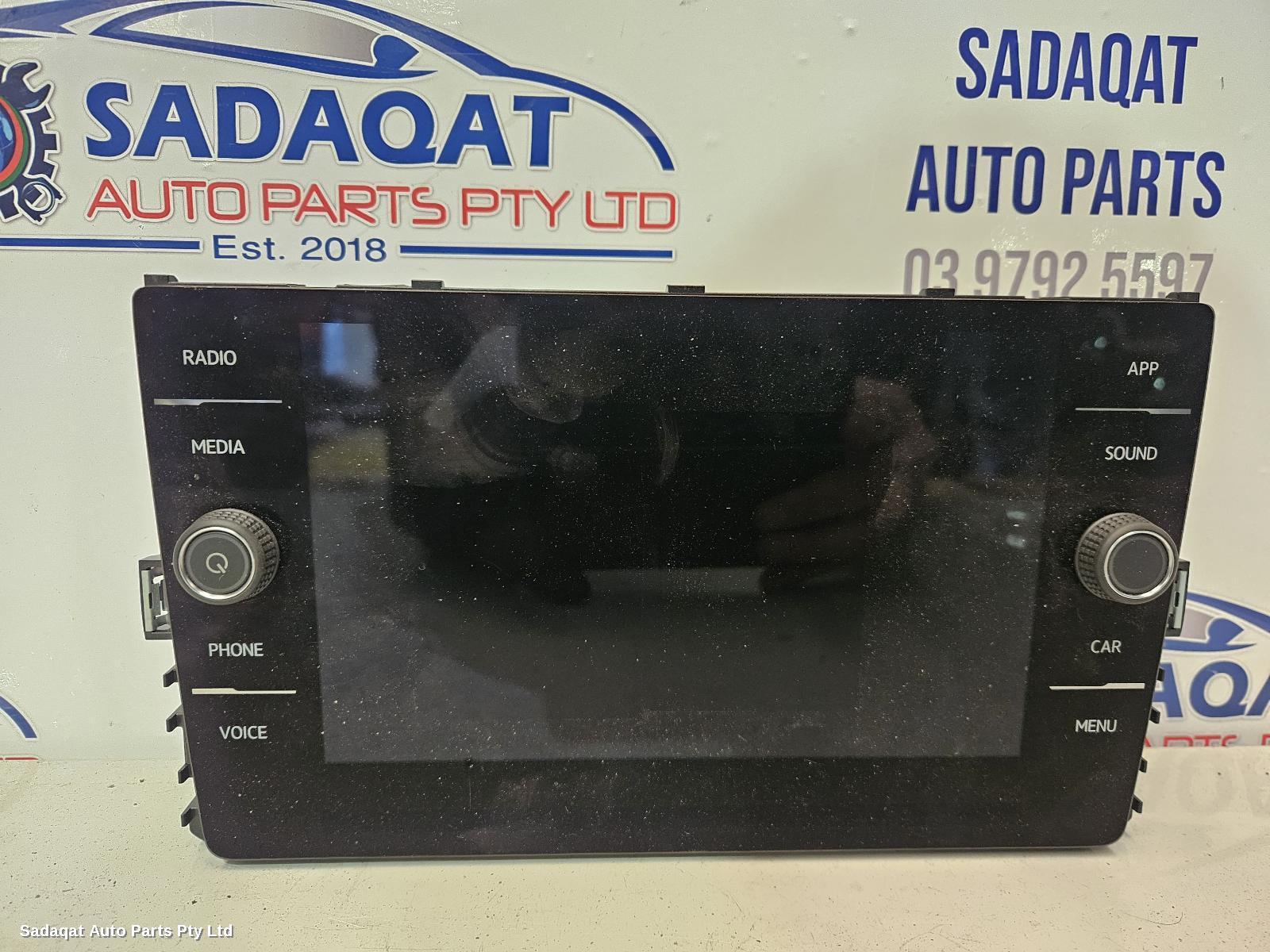 Volkswagen Golf Radio/cd/dvd/sat/tv