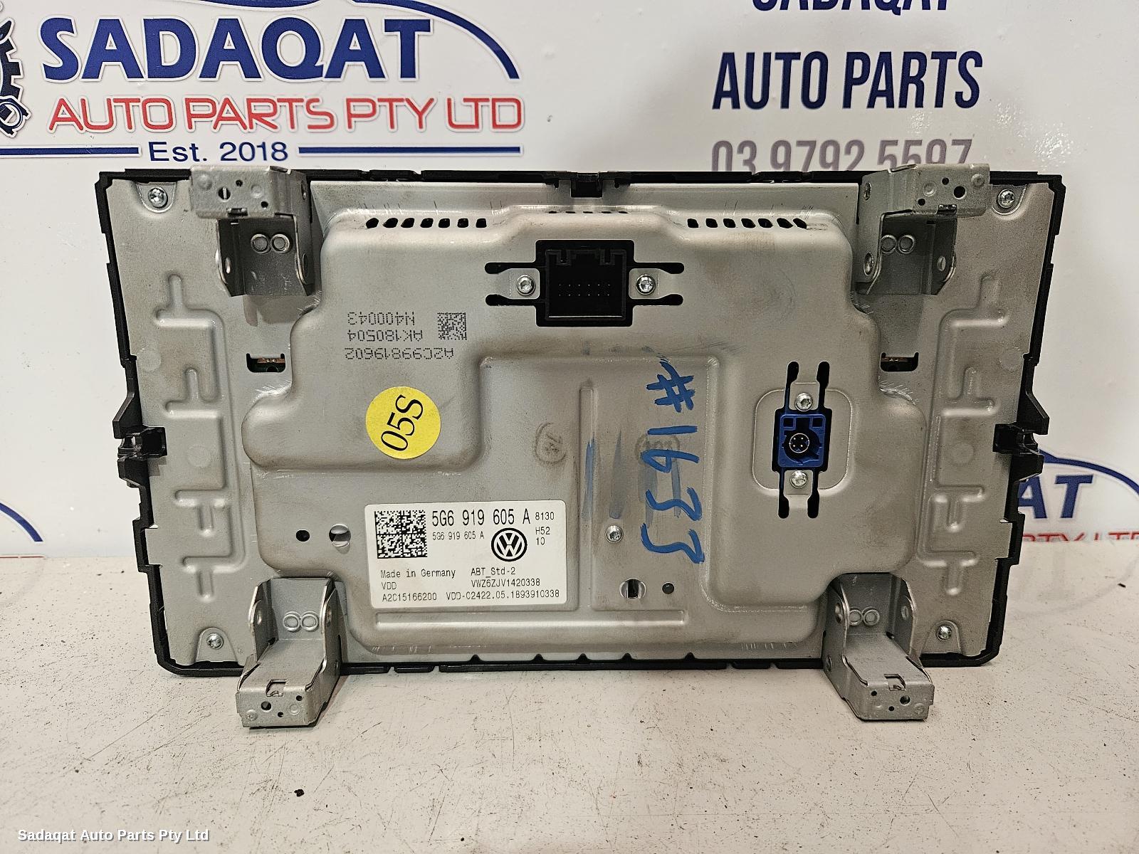 Volkswagen Golf Radio/cd/dvd/sat/tv