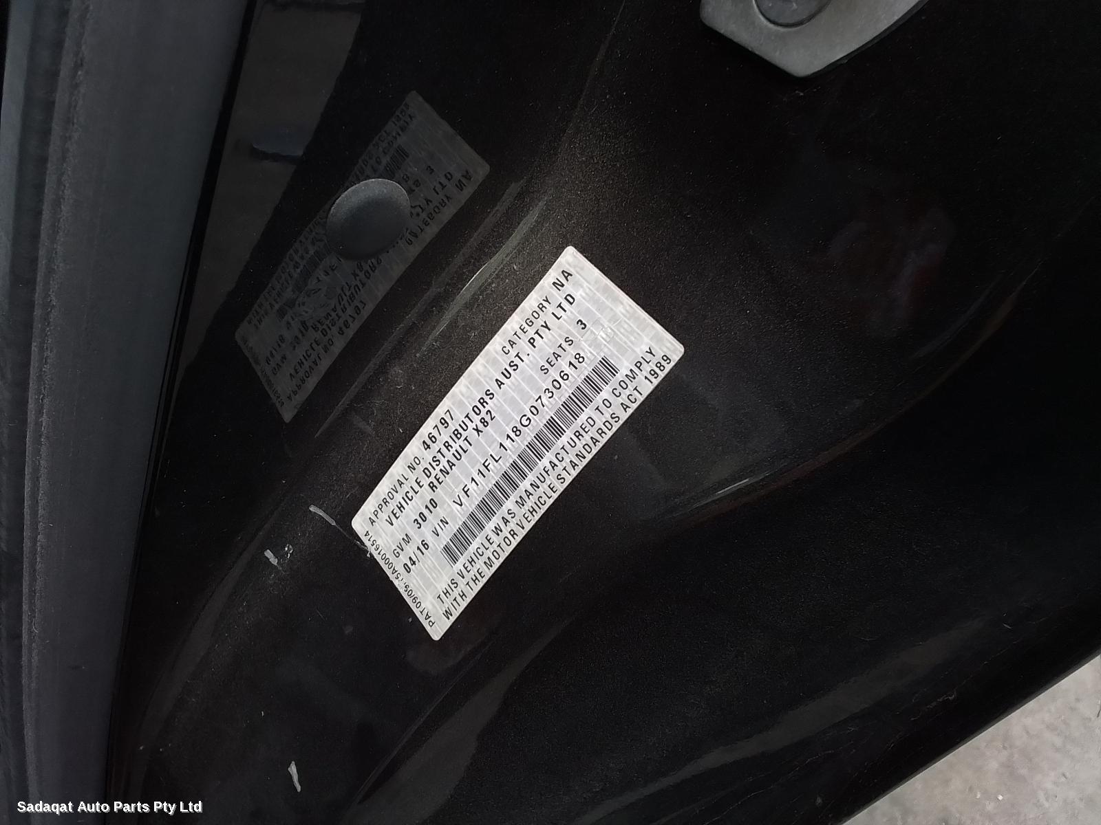 Renault Trafic Left Headlamp