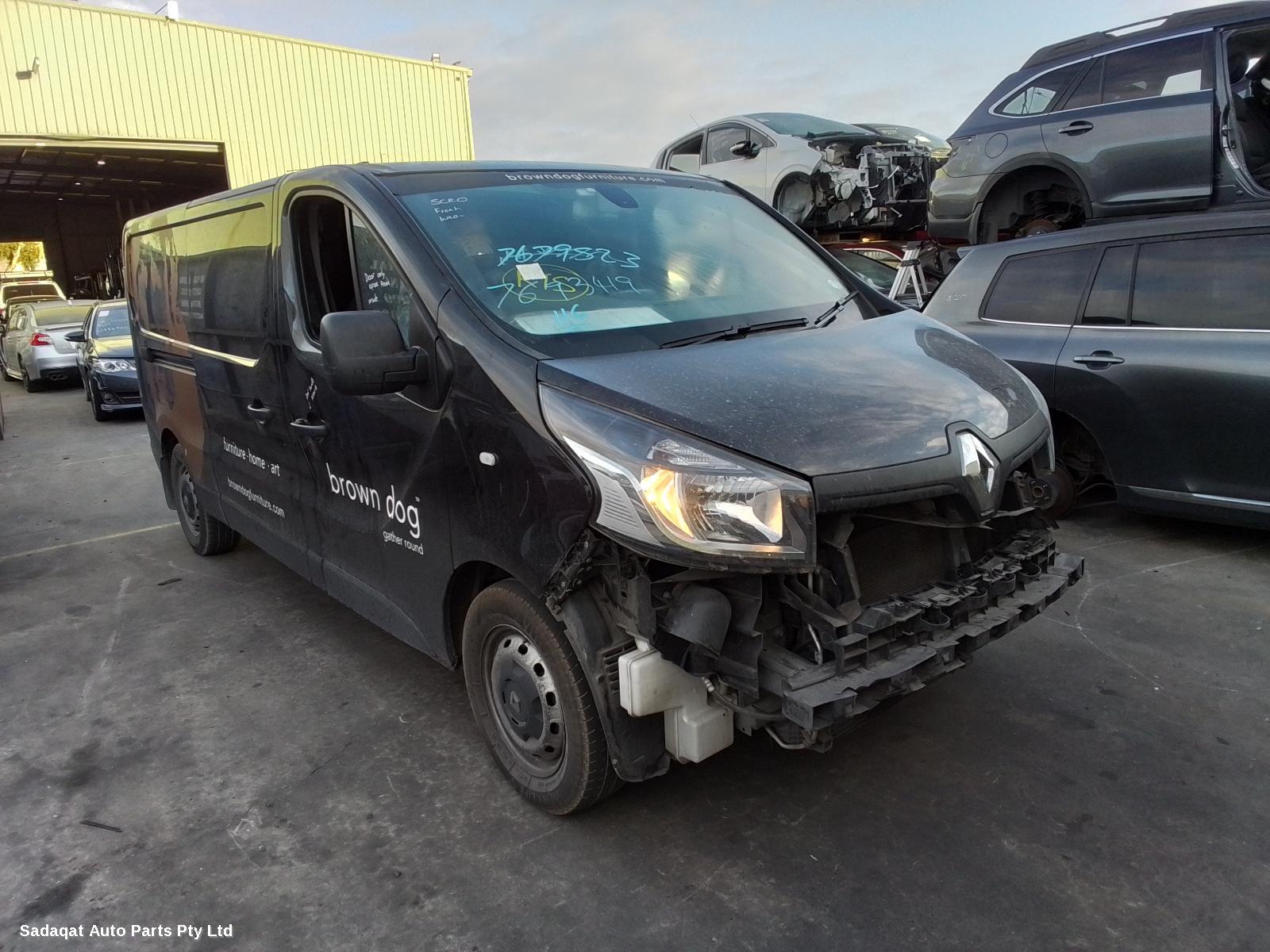 Renault Trafic Left Headlamp
