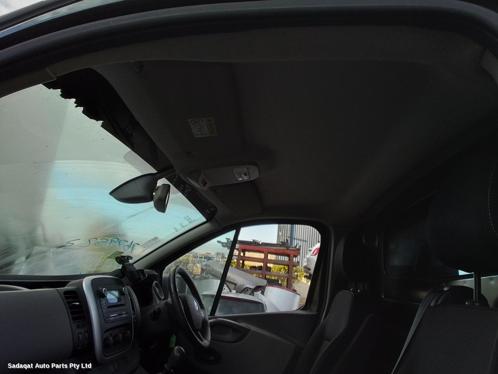 Renault Trafic Left Headlamp