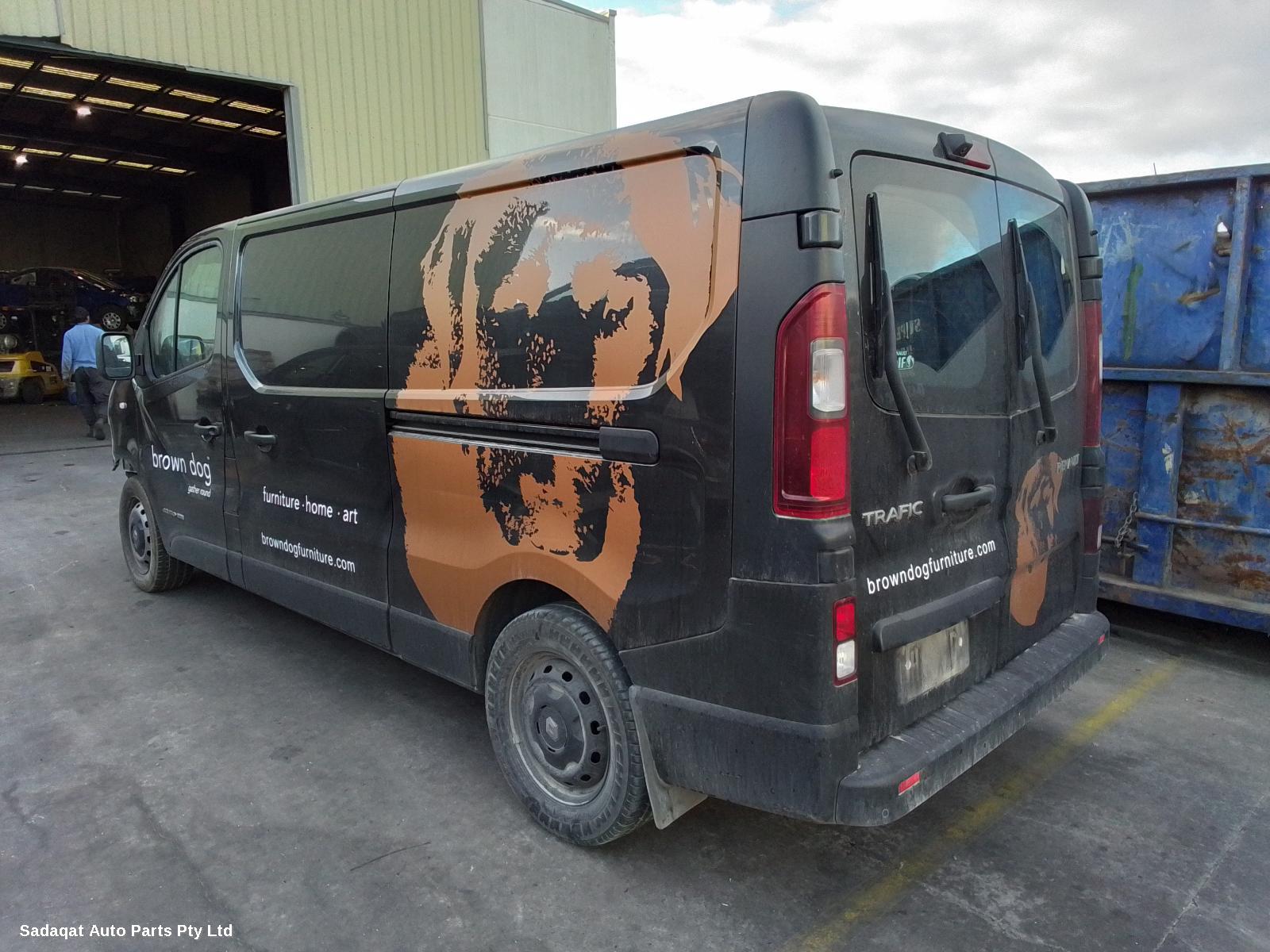 Renault Trafic Left Headlamp