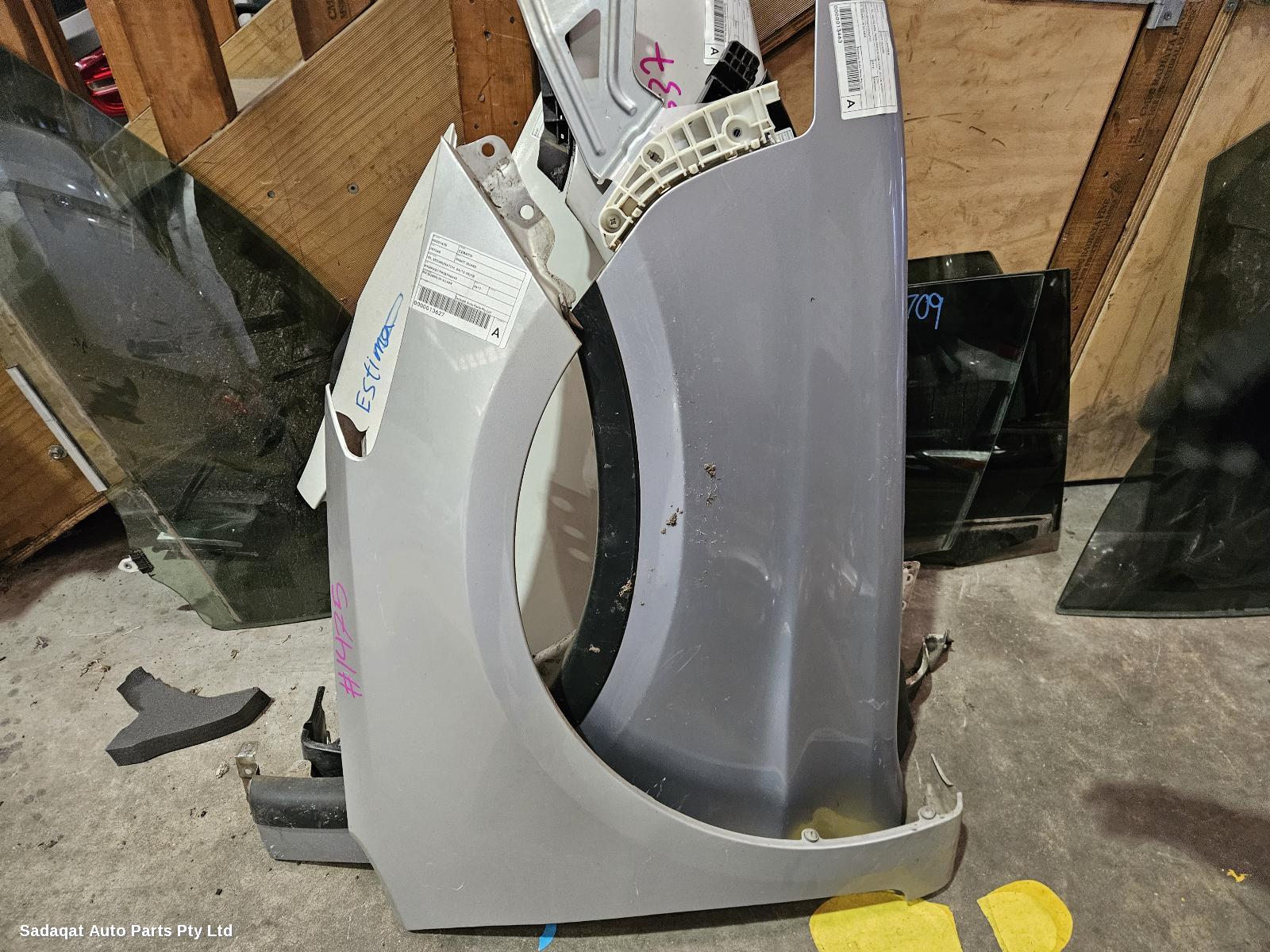 Kia Cerato Right Guard