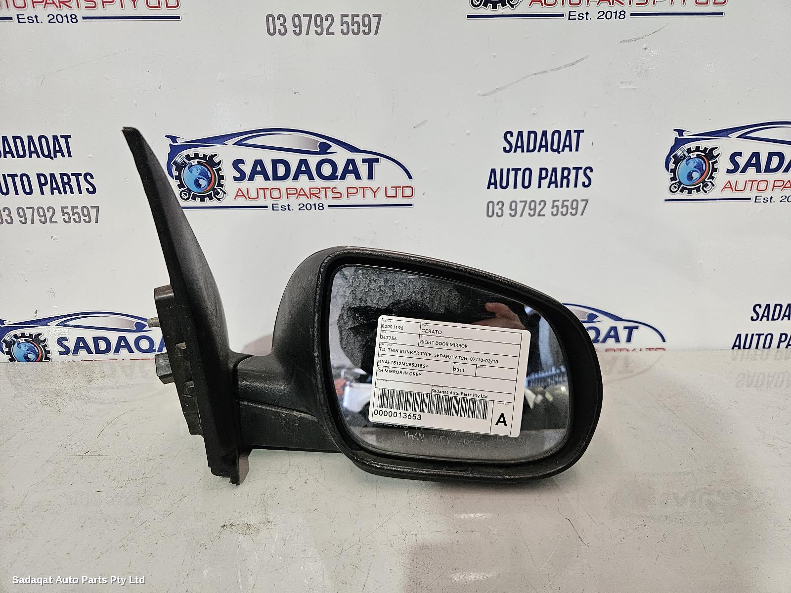Kia Cerato Right Door Mirror