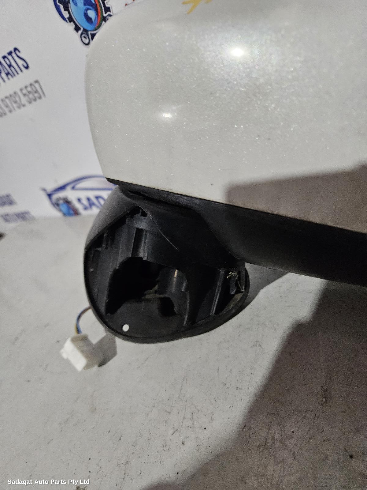 Suzuki Ignis Left Door Mirror
