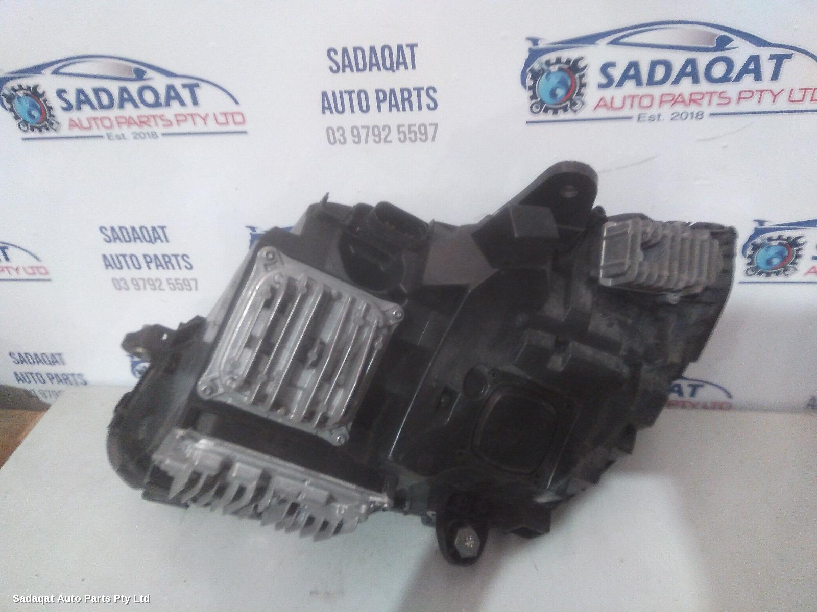 Mercedes C Class Right Headlamp