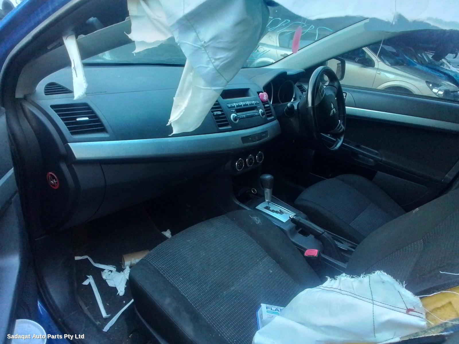 Mitsubishi Lancer Right Door Mirror