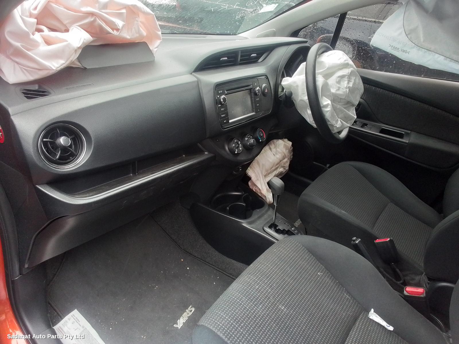 Toyota Yaris Left Taillight