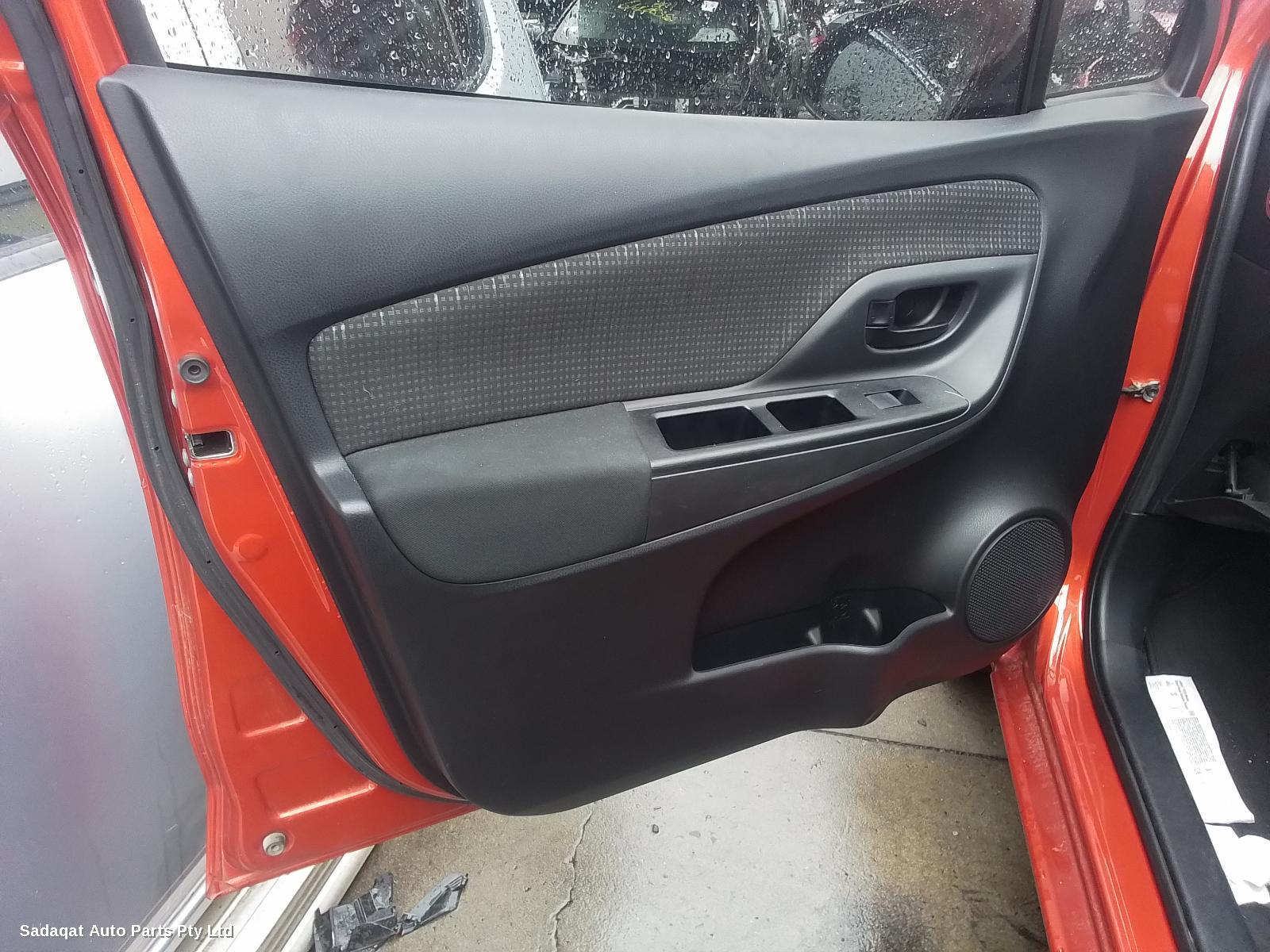 Toyota Yaris Left Taillight