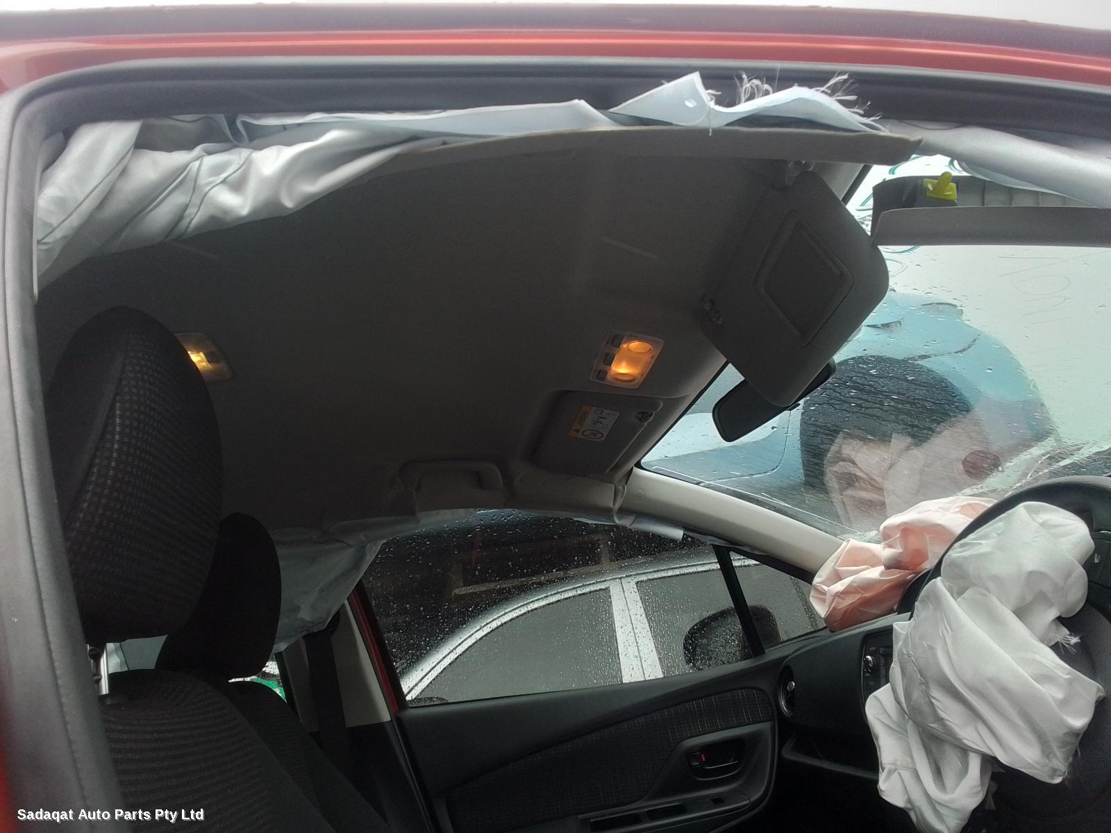 Toyota Yaris Left Taillight