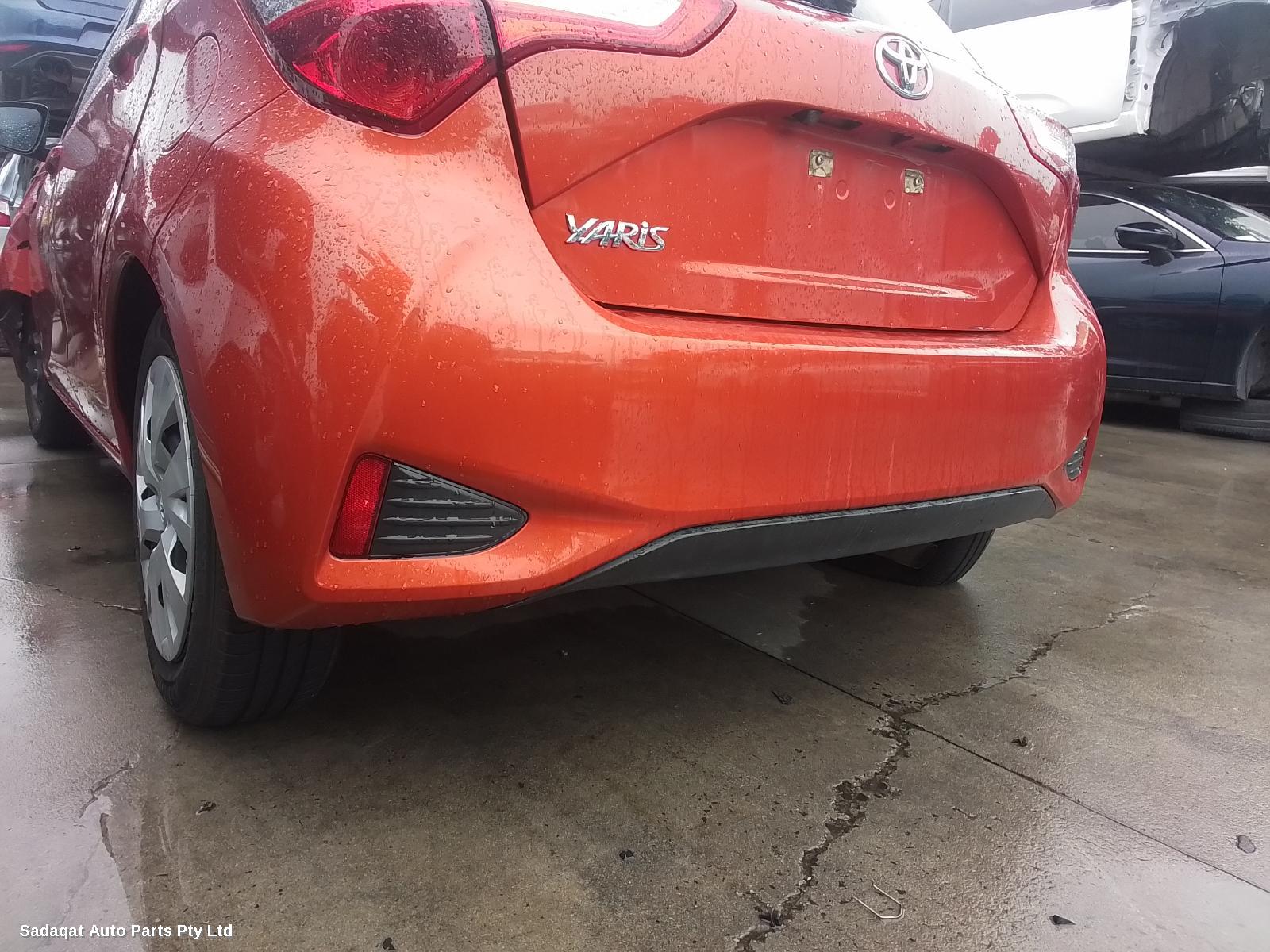 Toyota Yaris Left Taillight