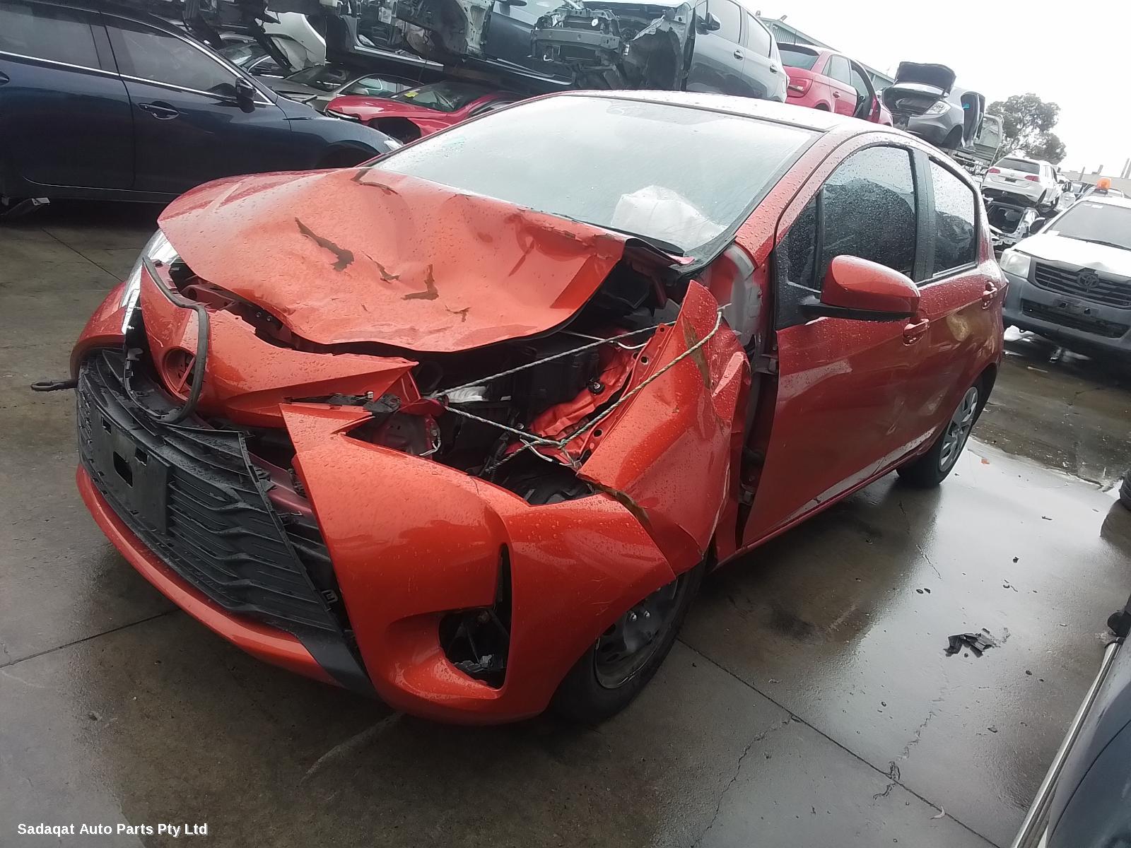 Toyota Yaris Left Taillight