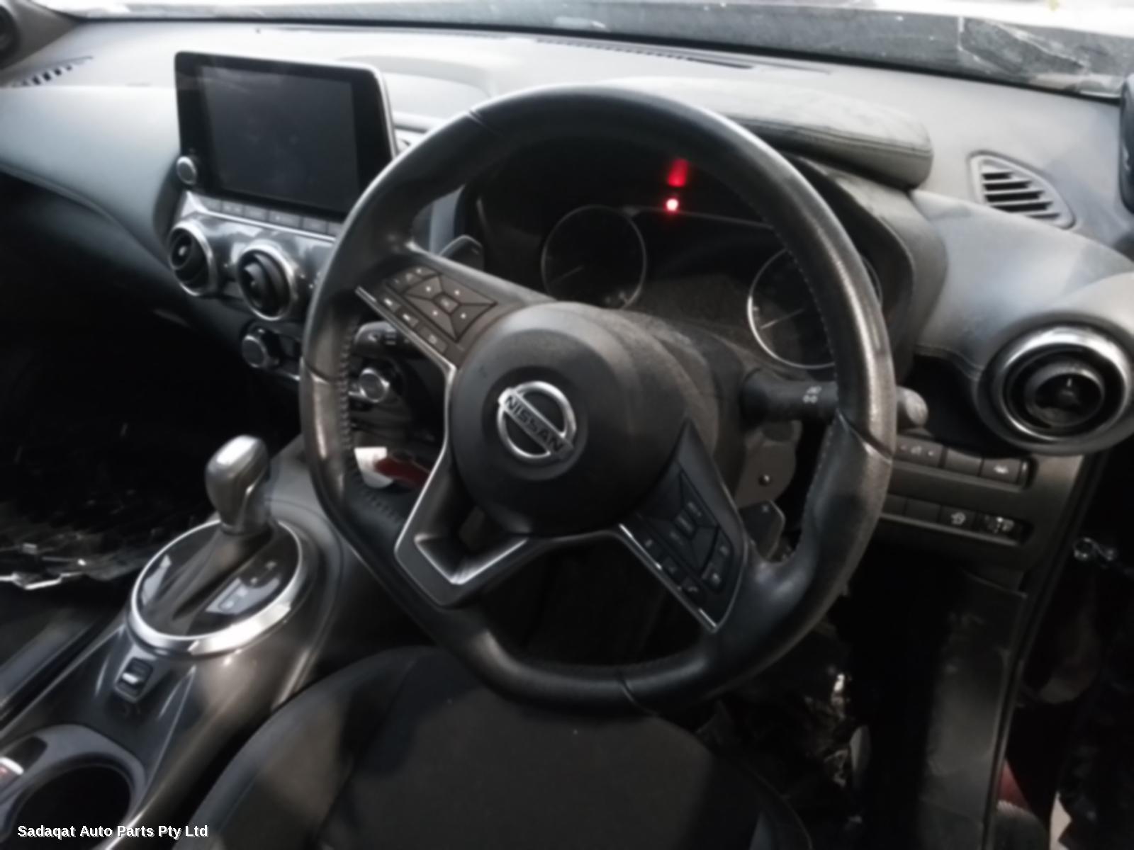 Nissan Juke Hoodlining