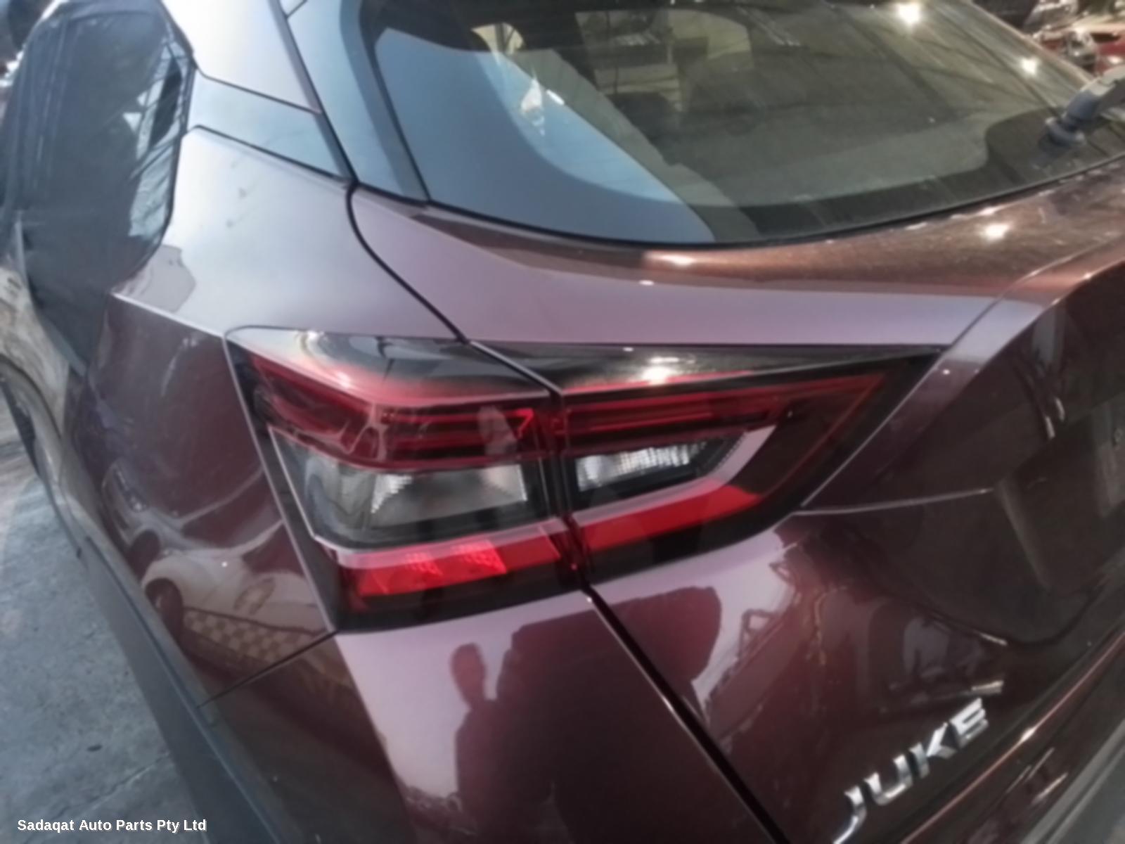 Nissan Juke Hoodlining